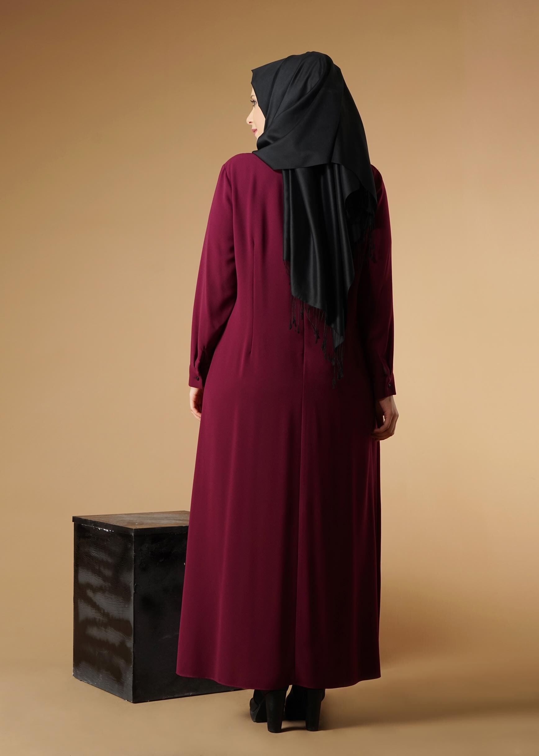 Vêtements hijab POURPRE ROBE À DÉTAILS BRODÉS 2619