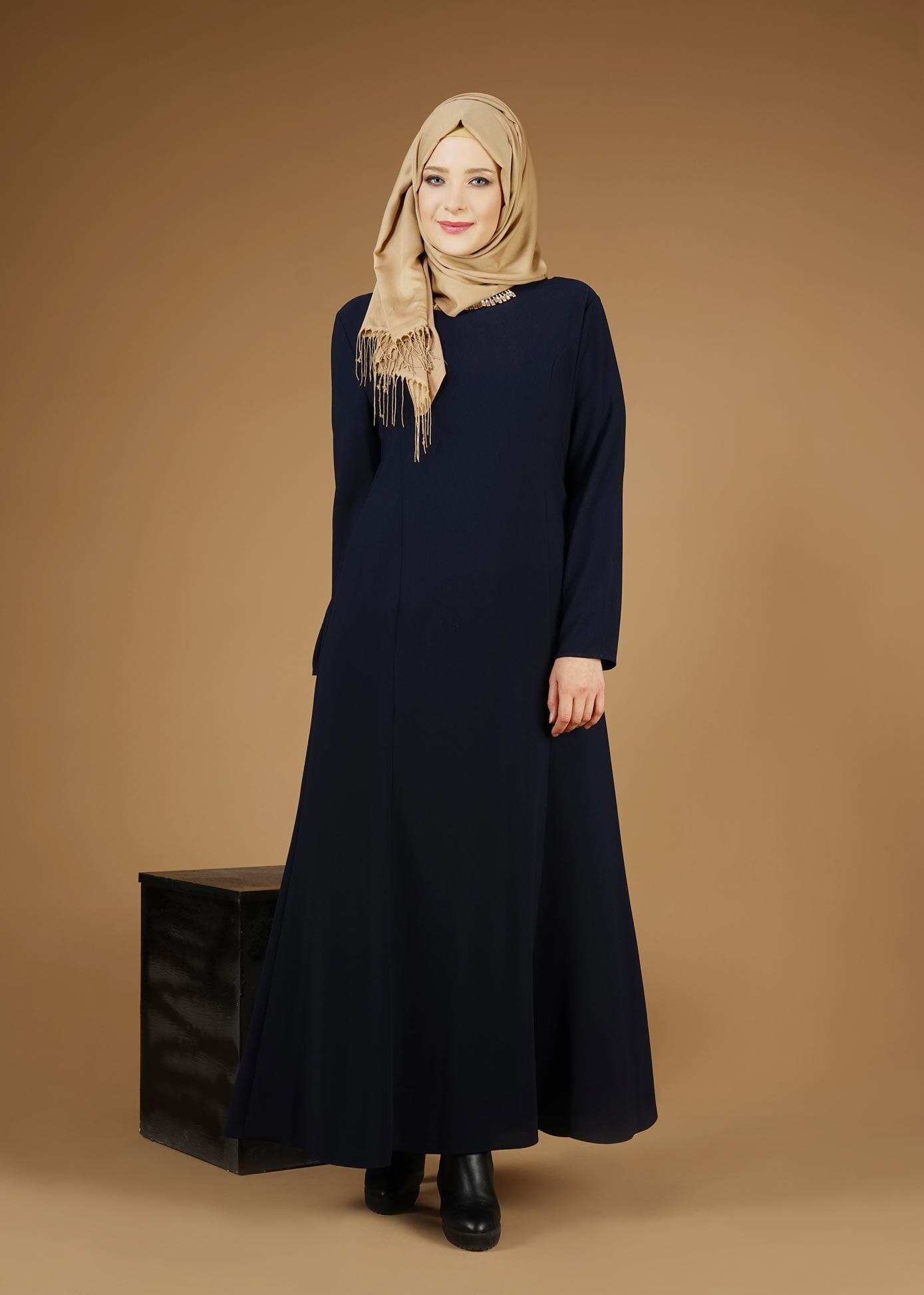 Tesettür giyim LACİVERT 2658 ELBİSE