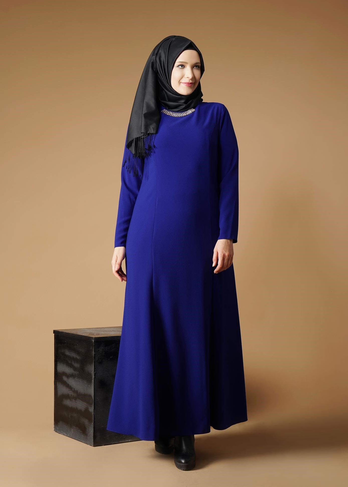 Tesettür giyim LACİVERT 2658 ELBİSE