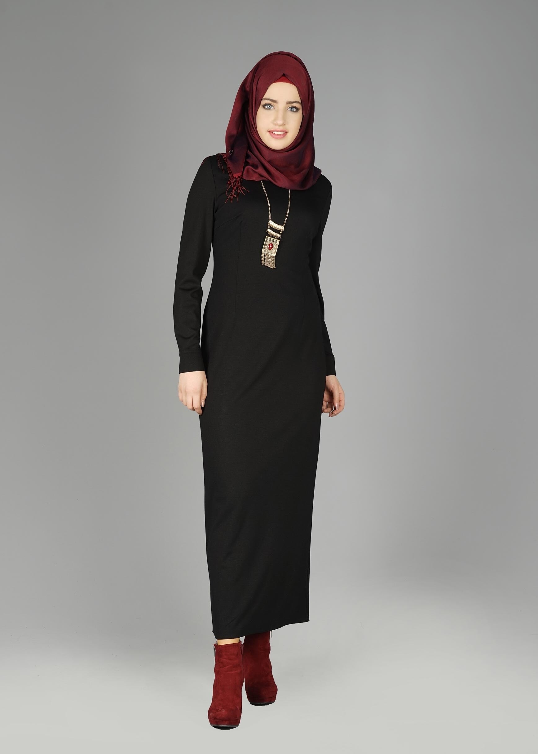 Tesettür giyim SİYAH BASIC ELBİSE 4047 