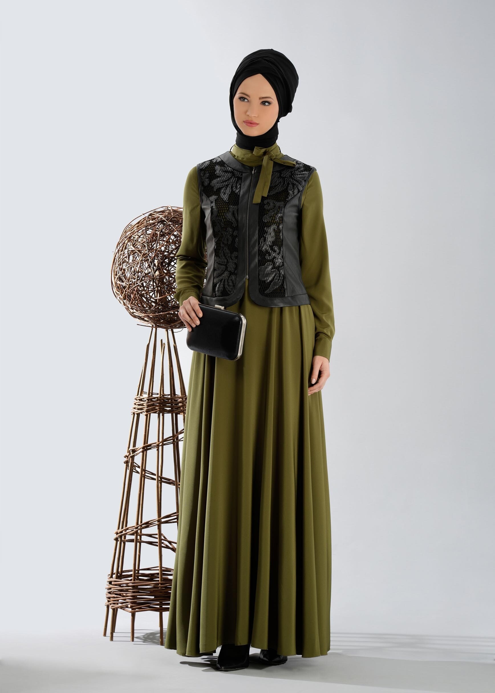 Tesettür giyim YEŞİL YELEĞİ DERİ ELBİSE 4700 