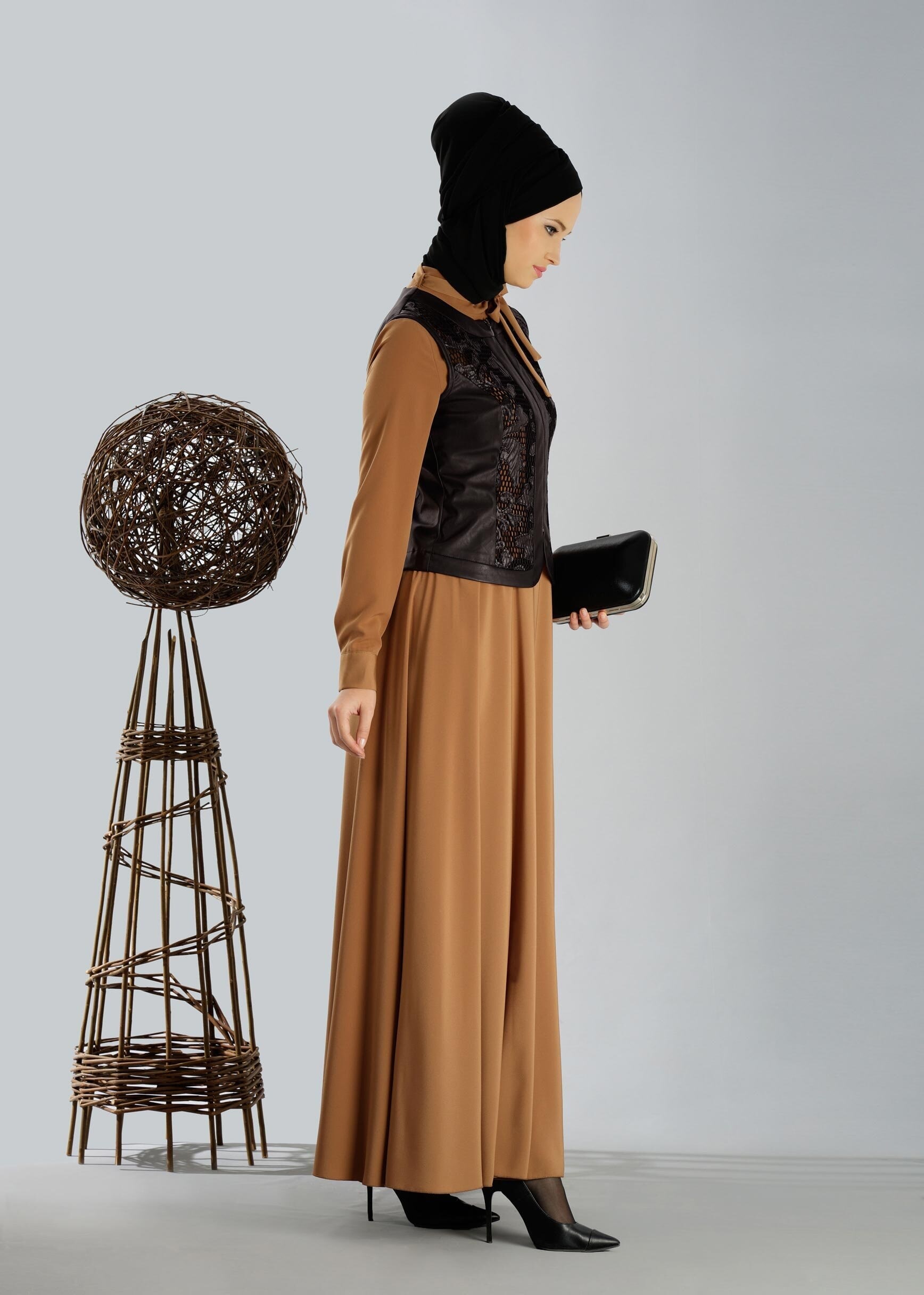 Tesettür giyim KAHVE YELEĞİ DERİ ELBİSE 4700 