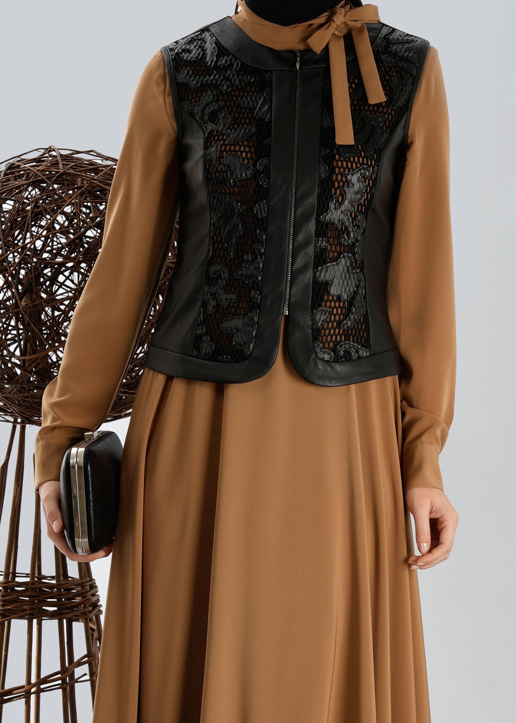 Tesettür giyim KAHVE YELEĞİ DERİ ELBİSE 4700 