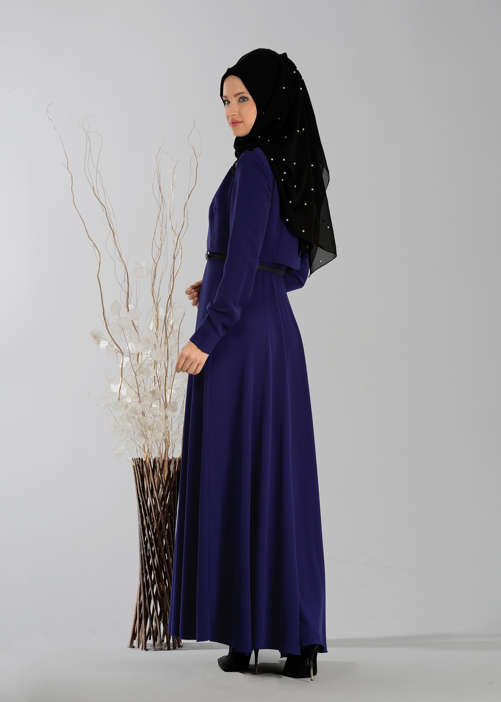 Tesettür giyim MAVİ OMUZLARI DANTEL DETAYLI ELBİSE 4702 