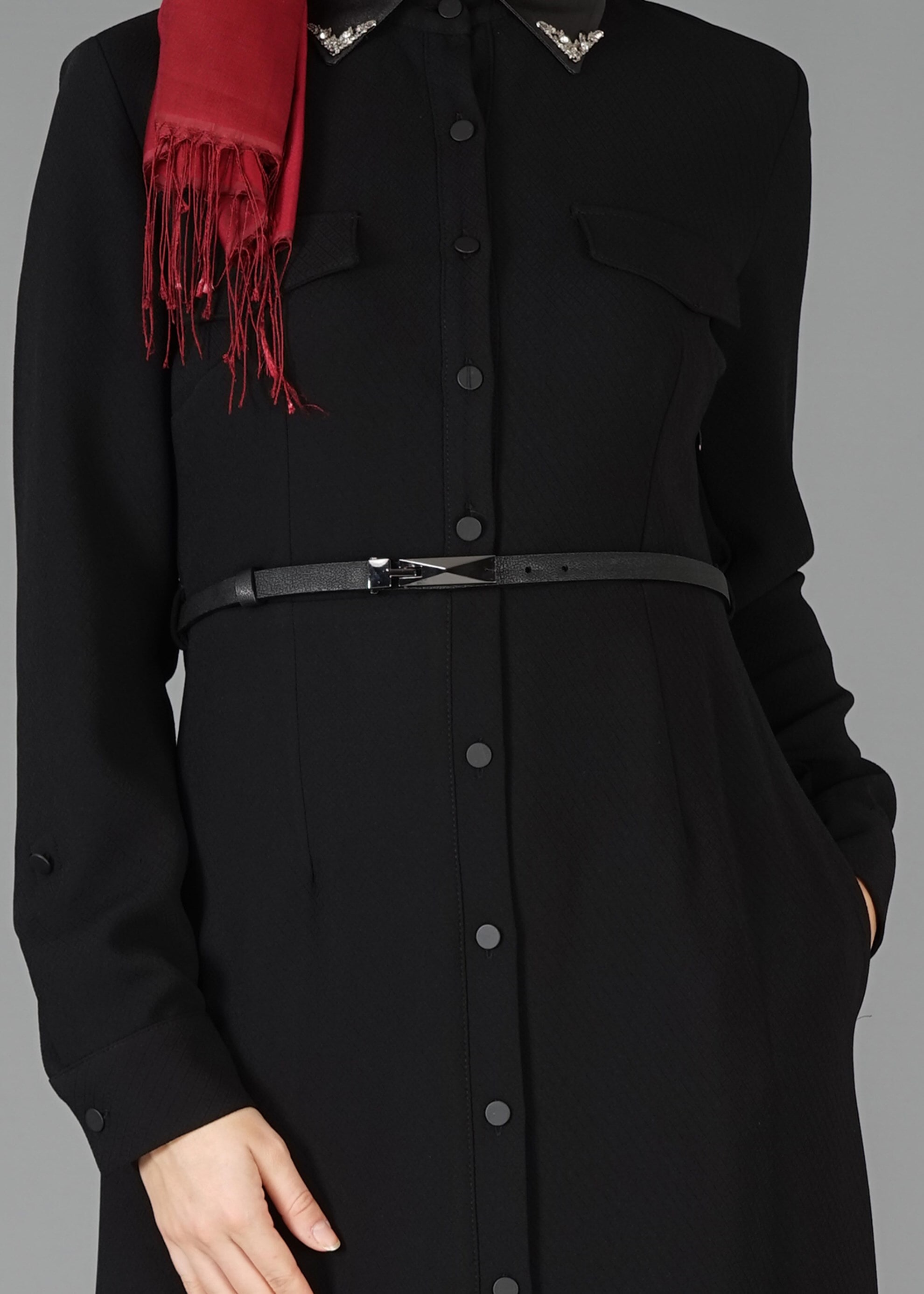 Tesettür giyim SİYAH CEP DETAYLI DÜĞMELİ ELBİSE 4703 