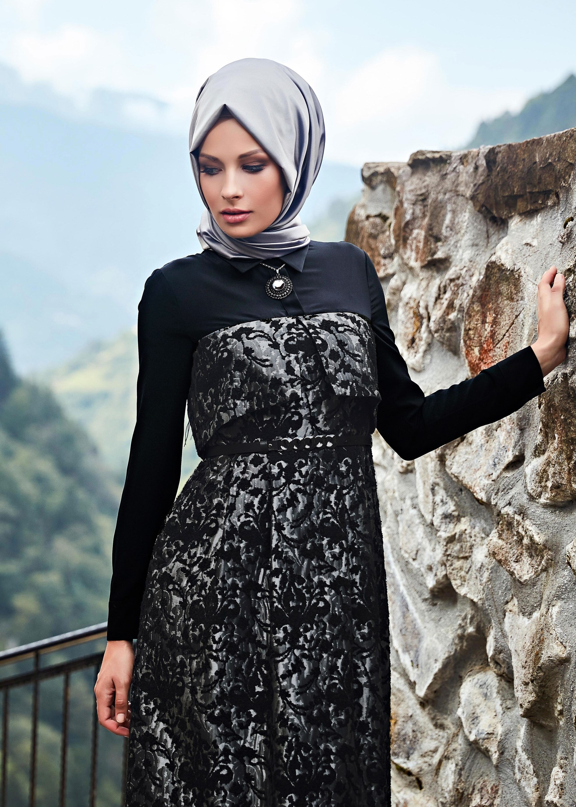 Tesettür giyim GRİ GÜPÜRLÜ ELBİSE 4795 