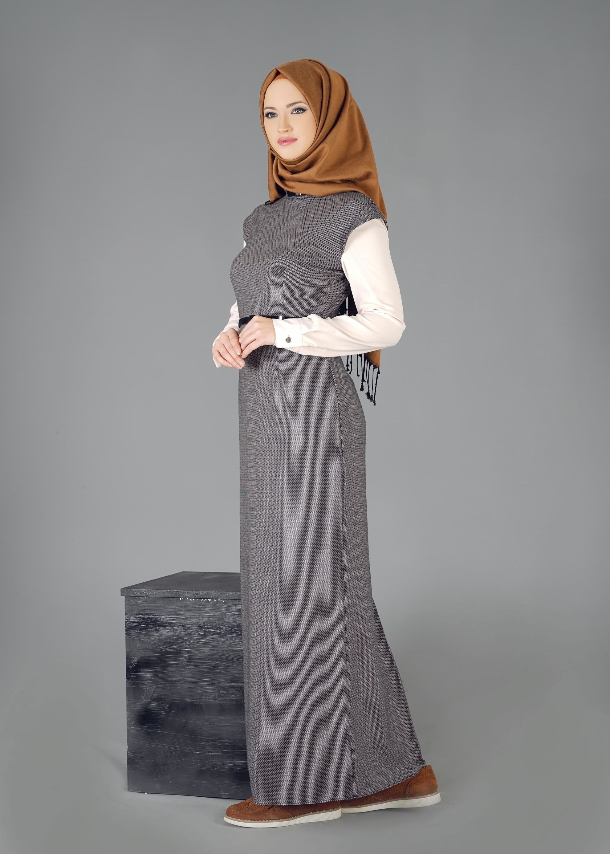 Tesettür giyim LACİVERT 4798 ELBİSE