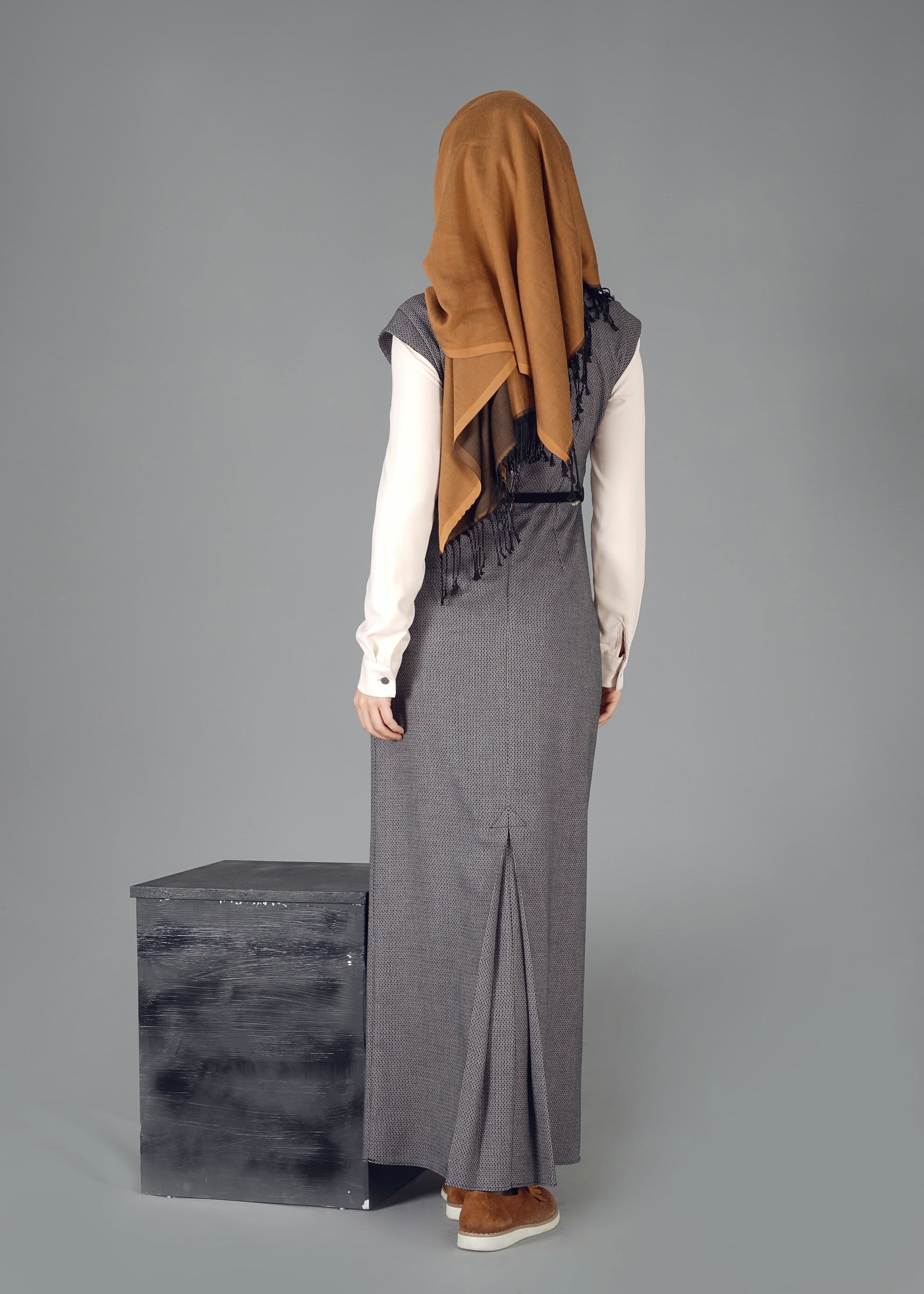 Tesettür giyim LACİVERT 4798 ELBİSE