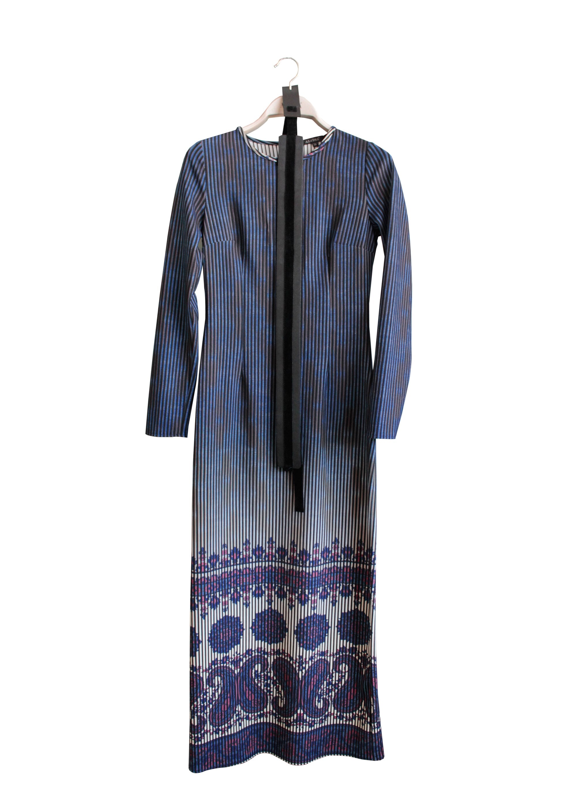 Tesettür giyim LACİVERT DESENLİ ELBİSE 4847 