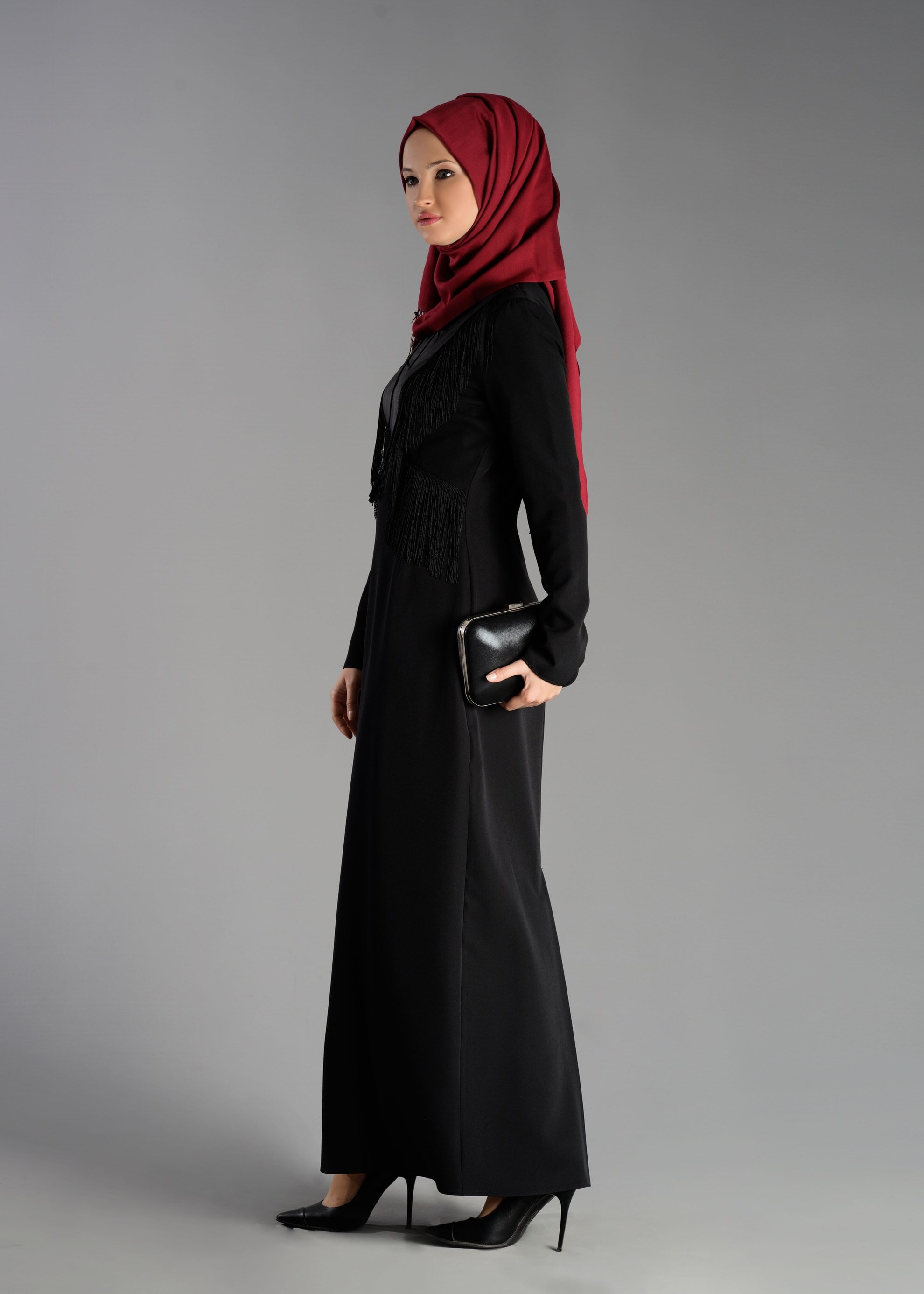 Tesettür giyim SİYAH PÜSKÜLLÜ ELBİSE 4849 