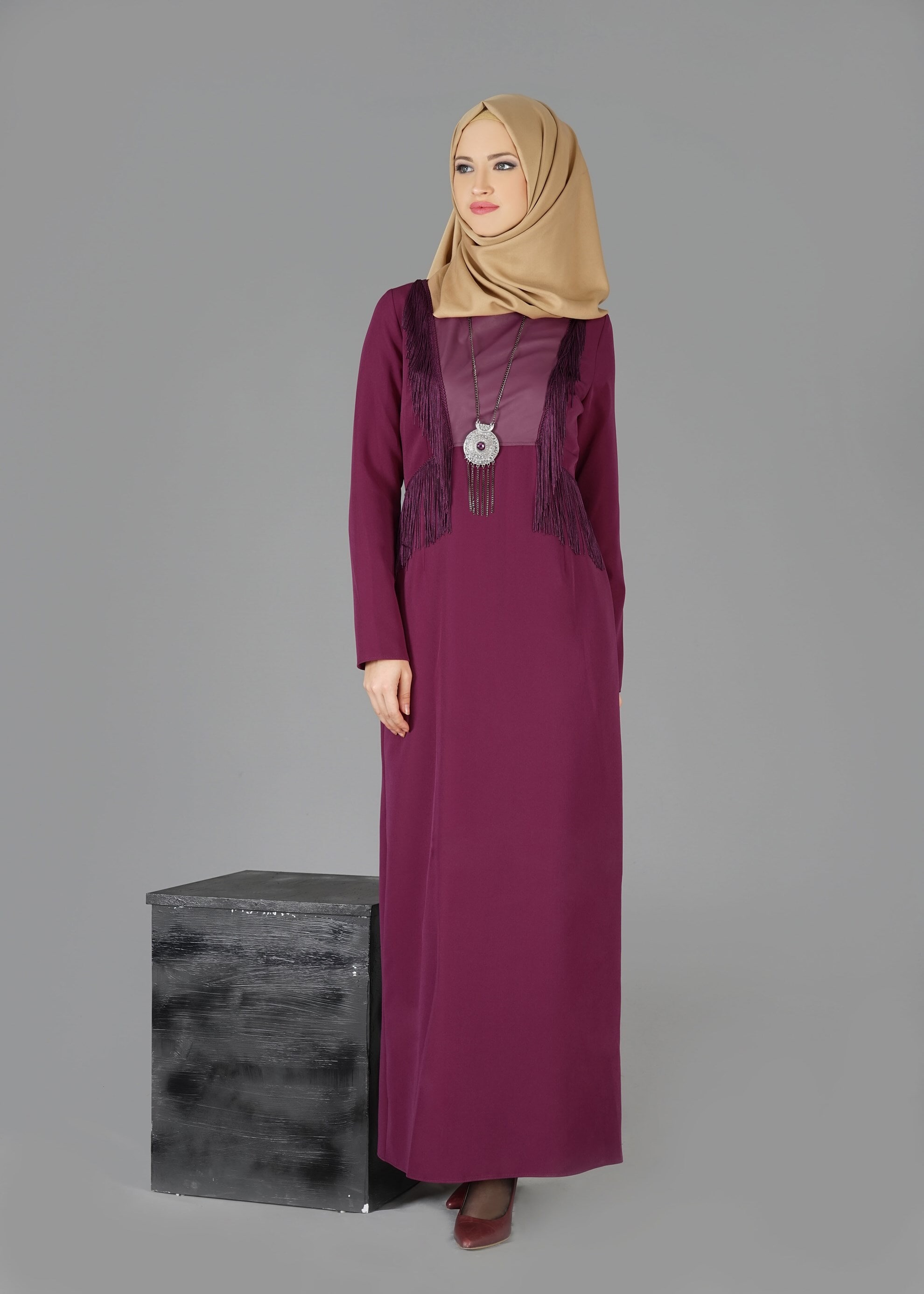 Tesettür giyim MOR PÜSKÜLLÜ ELBİSE 4849 