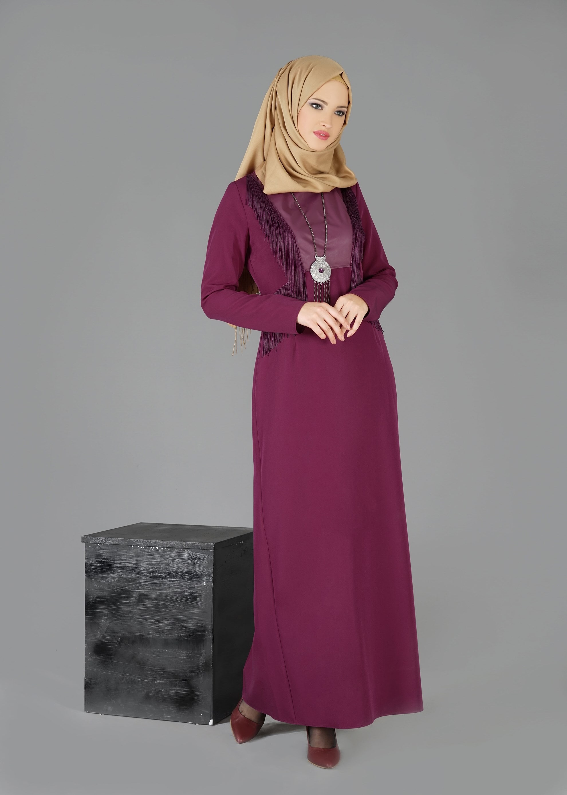 Tesettür giyim MOR PÜSKÜLLÜ ELBİSE 4849 