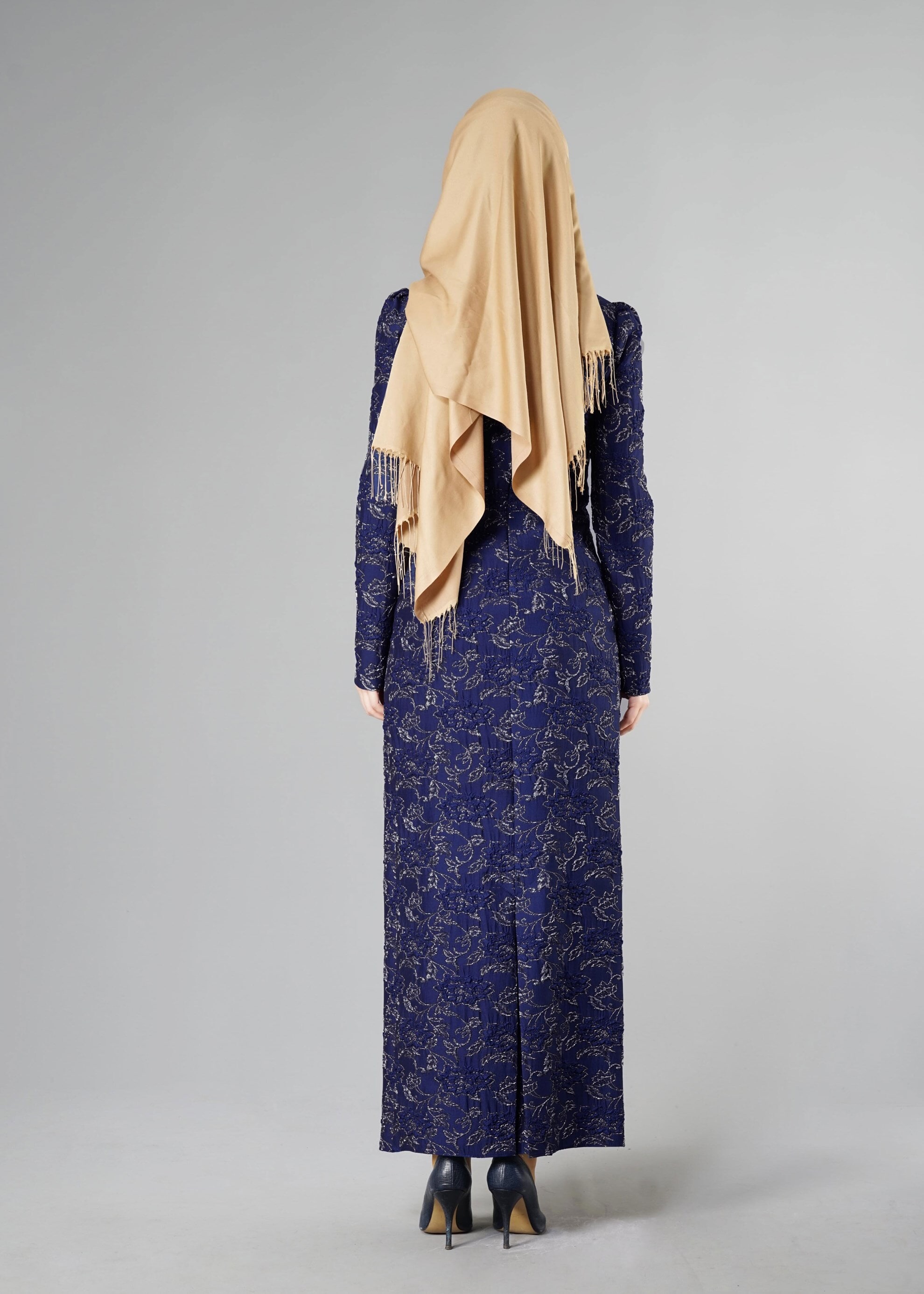 Tesettür giyim LACİVERT DESENLİ ELBİSE 4879 