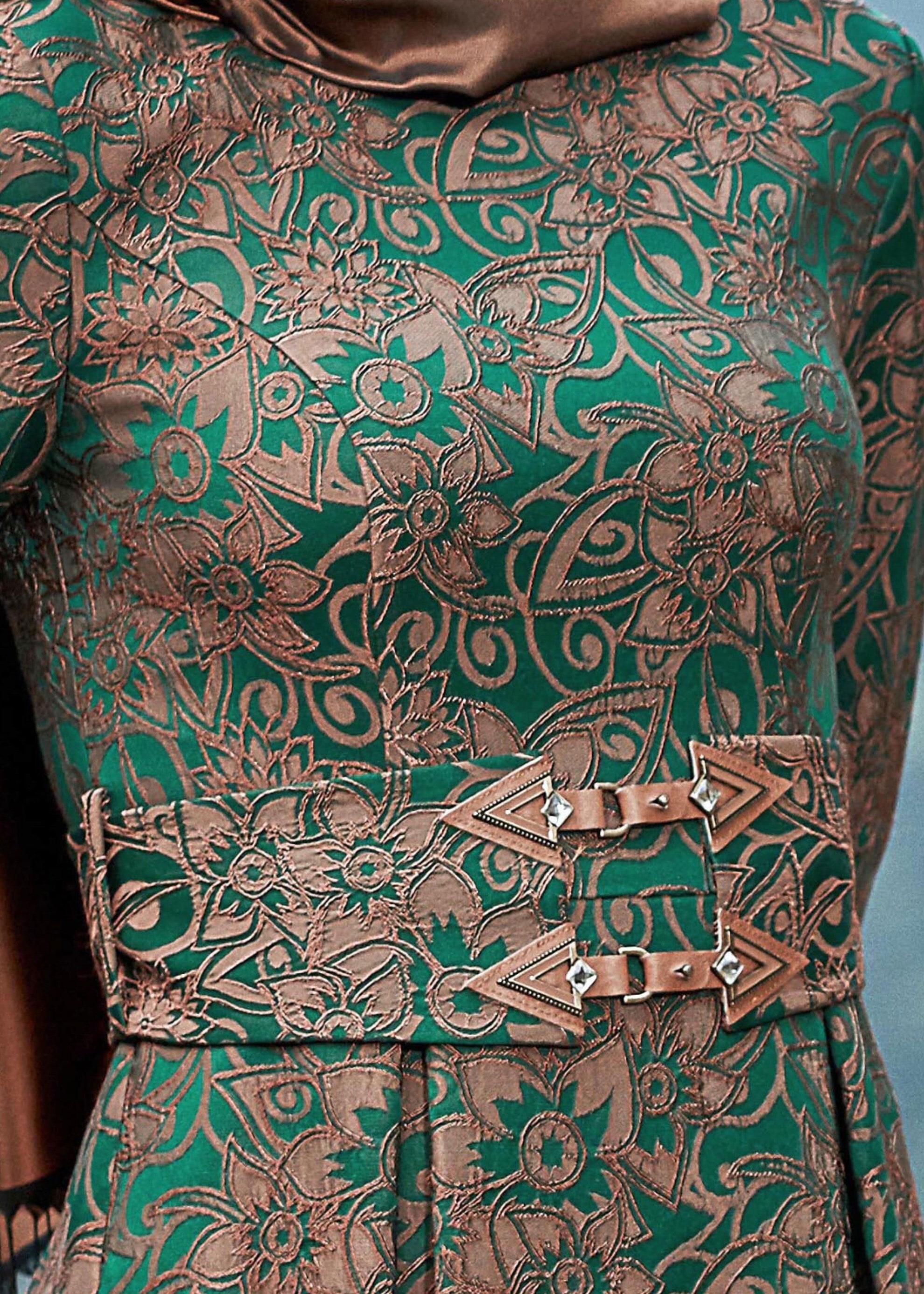 Tesettür giyim YEŞİL DESENLİ ELBİSE 4880 