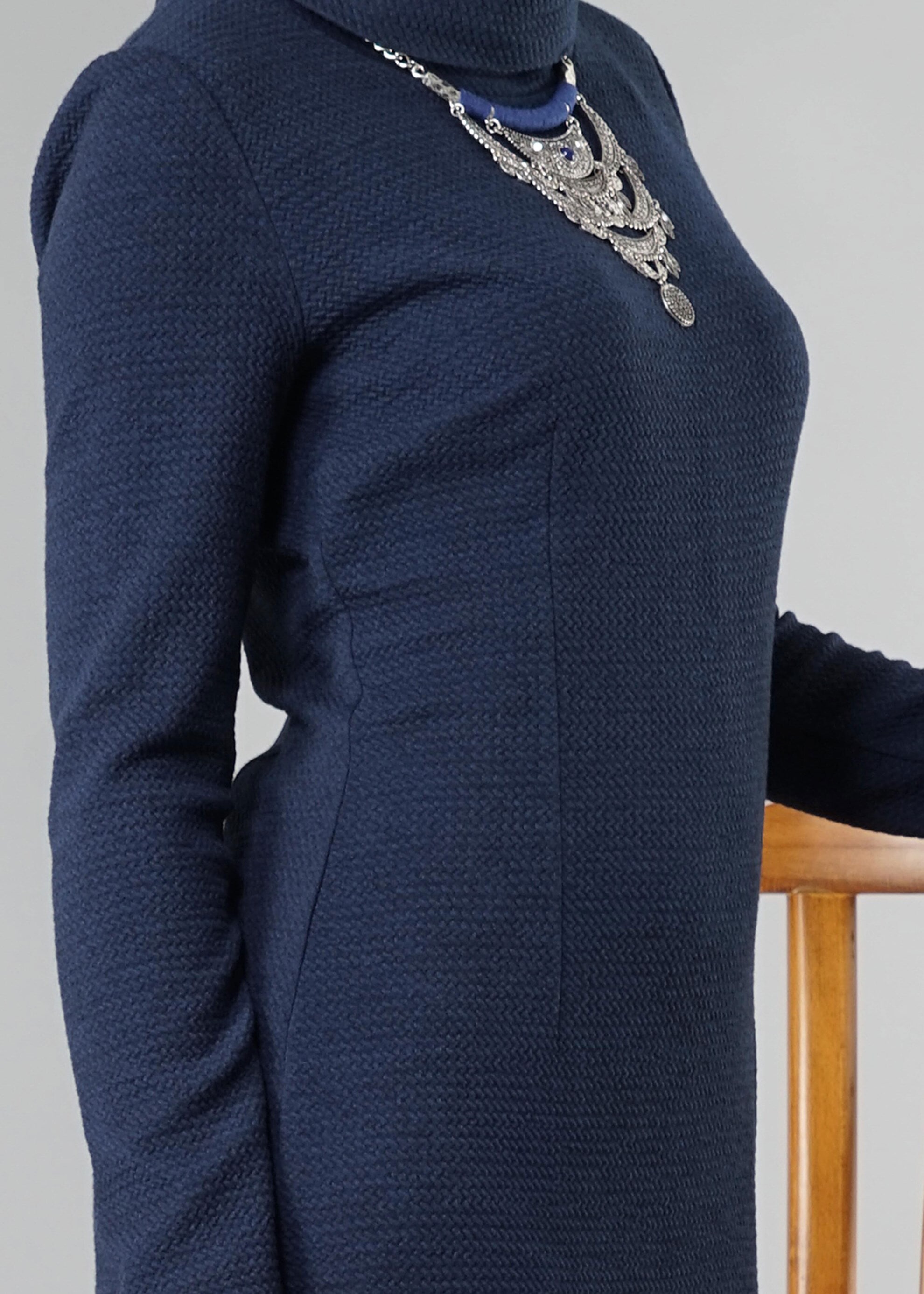 Tesettür giyim LACİVERT BALIKÇI YAKA YÜNLÜ ELBİSE 4881 
