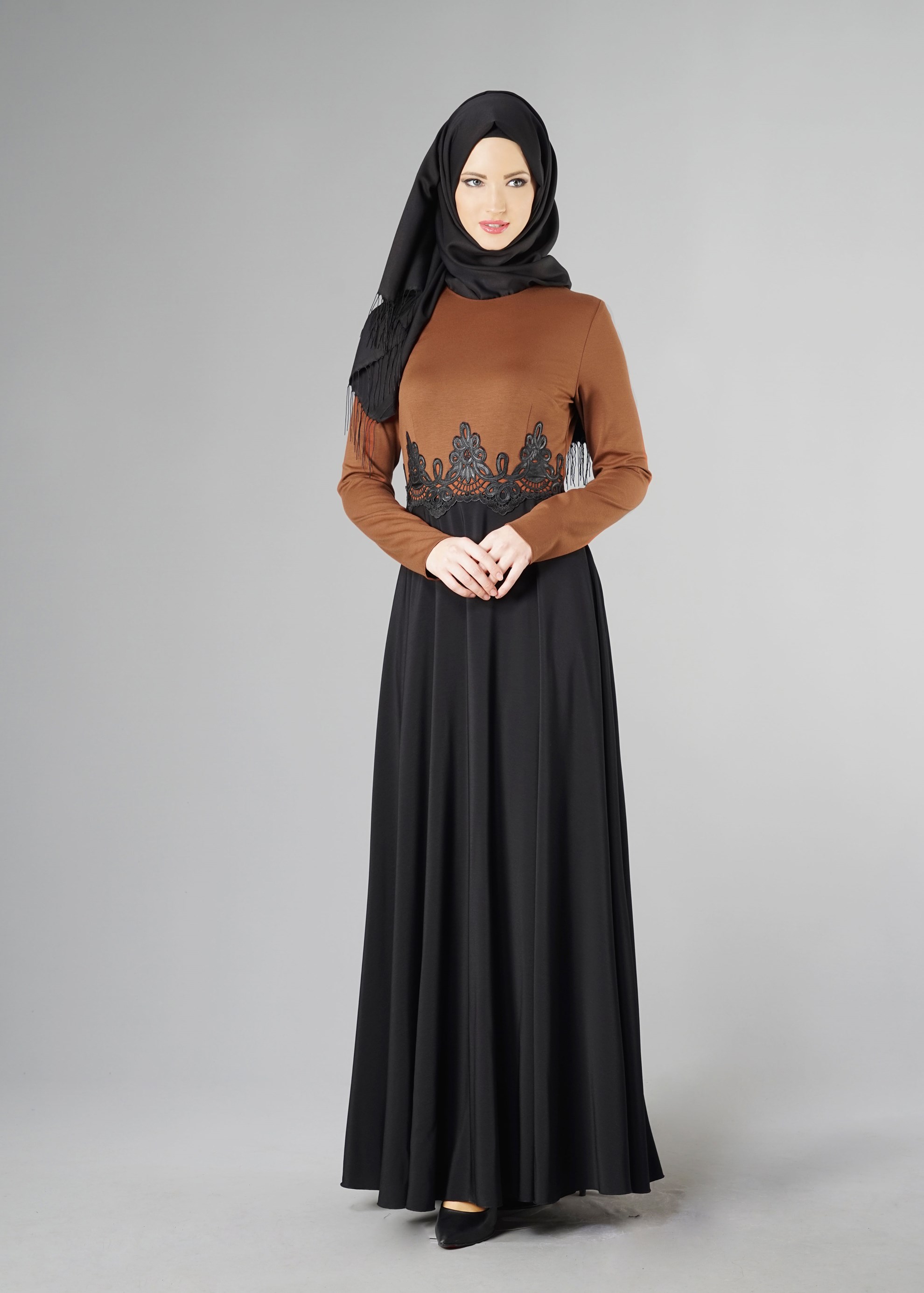 Tesettür giyim TURUNCU DERİ DESEN DETAYLI ELBİSE 4902 