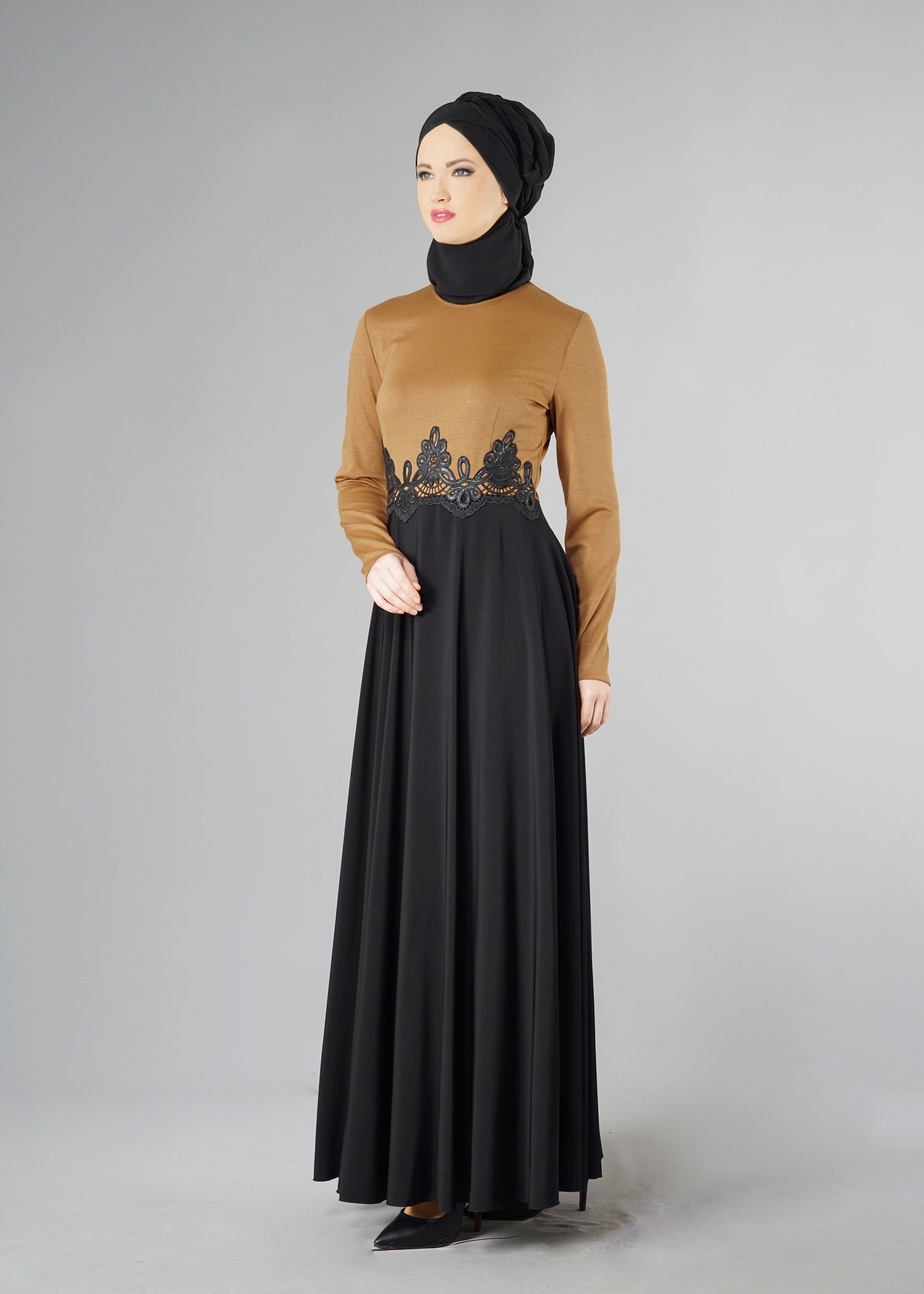 Tesettür giyim KAHVE DERİ DESEN DETAYLI ELBİSE 4902 