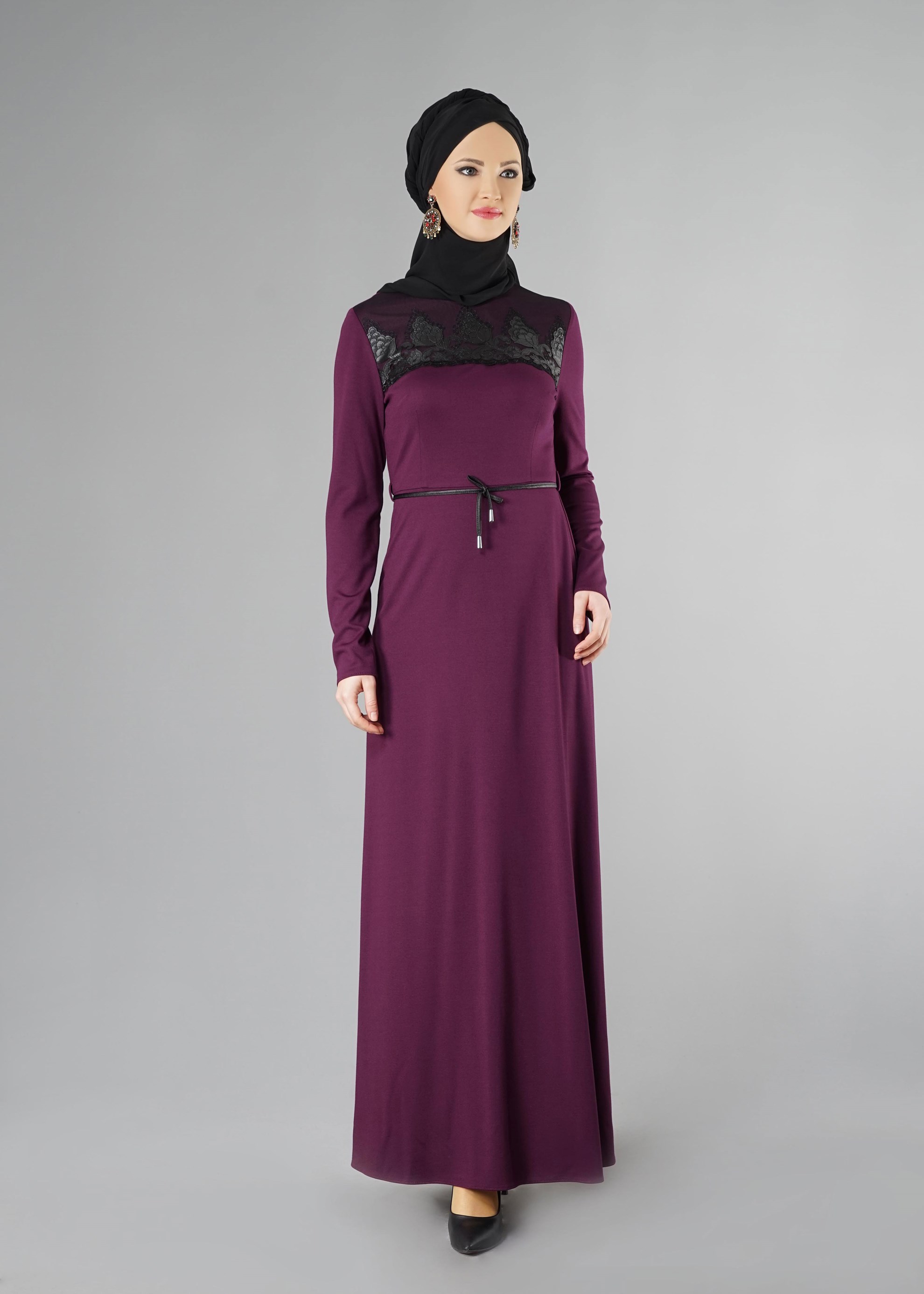 Tesettür giyim MOR GÜPÜR DETAYLI ELBİSE 4904 