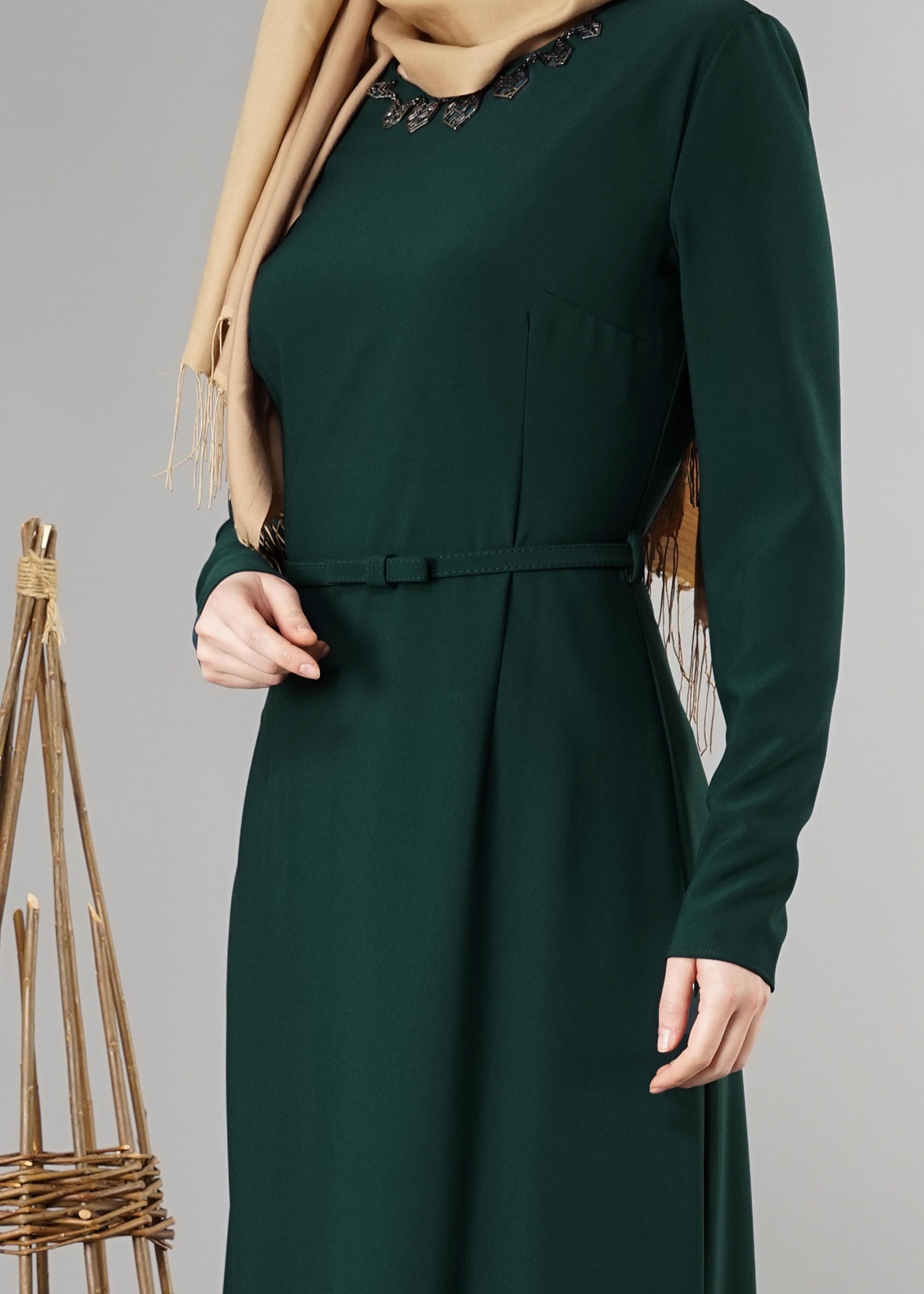 Tesettür giyim YEŞİL KLASİK ELBİSE 4935 