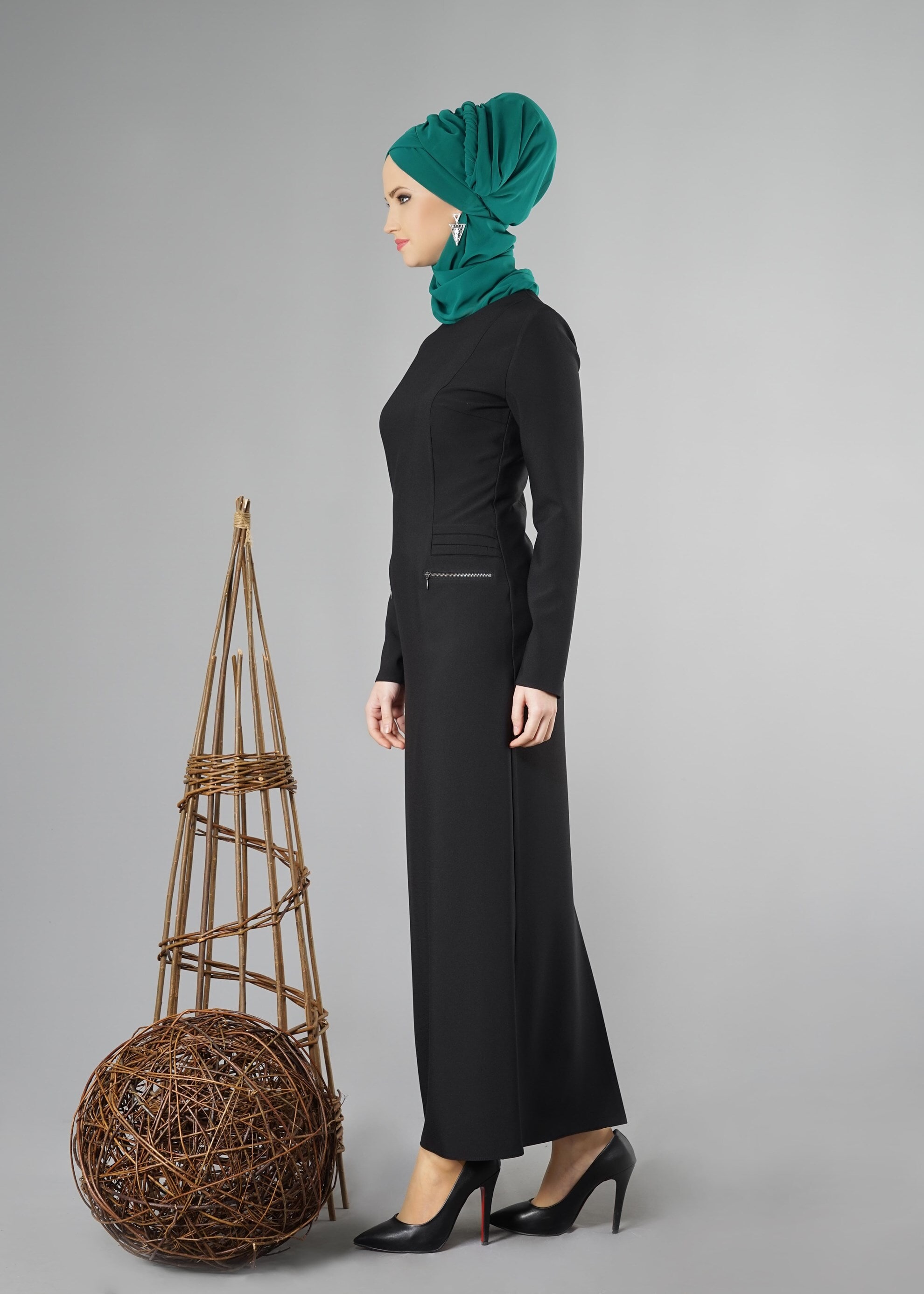 Tesettür giyim SİYAH 4937 ELBİSE