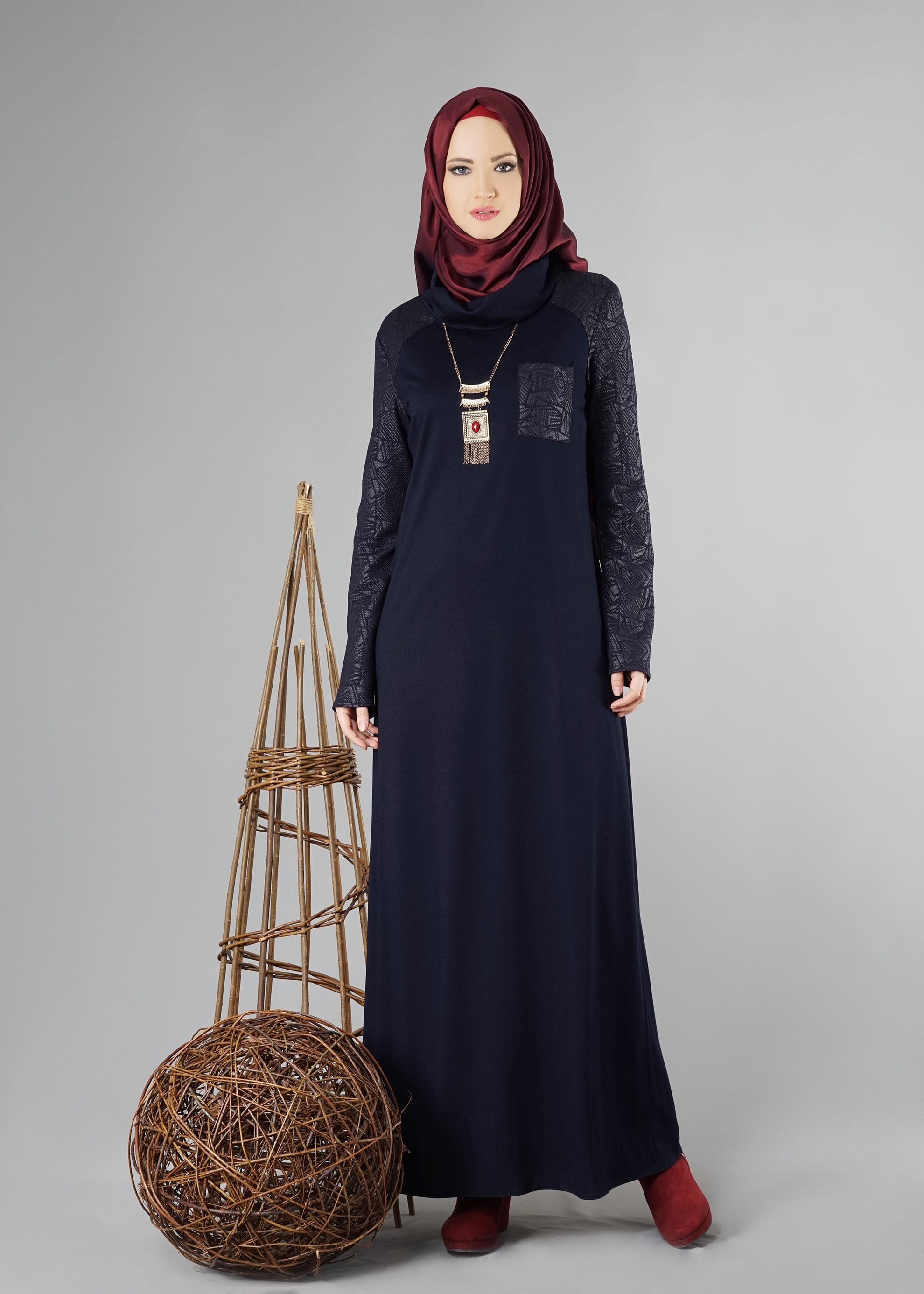 Tesettür giyim LACİVERT DESENLİ ELBİSE 4938 