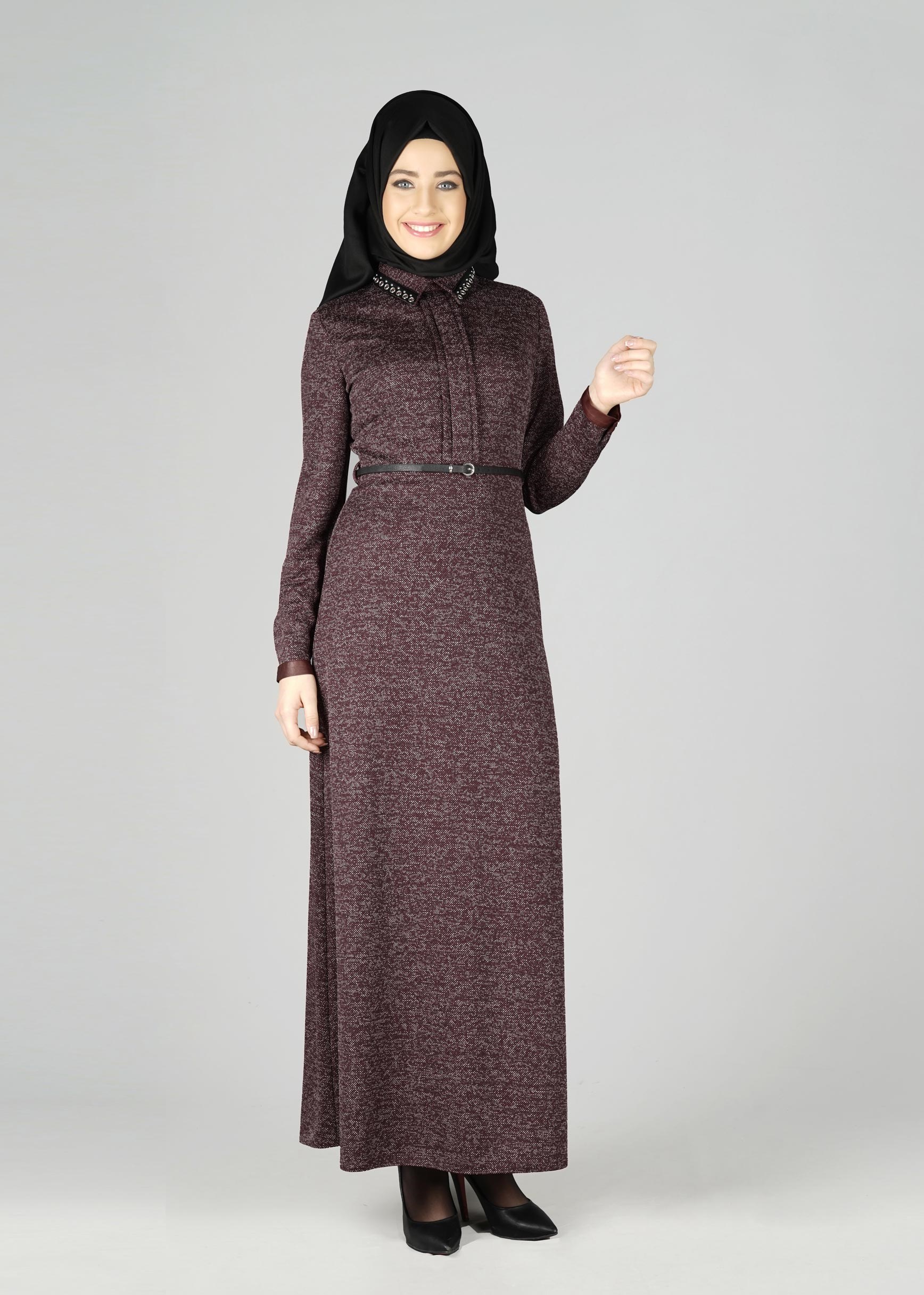 Tesettür giyim MÜRDÜM YAKASI KUŞGÖZÜ DETAYLI ELBİSE 4946 