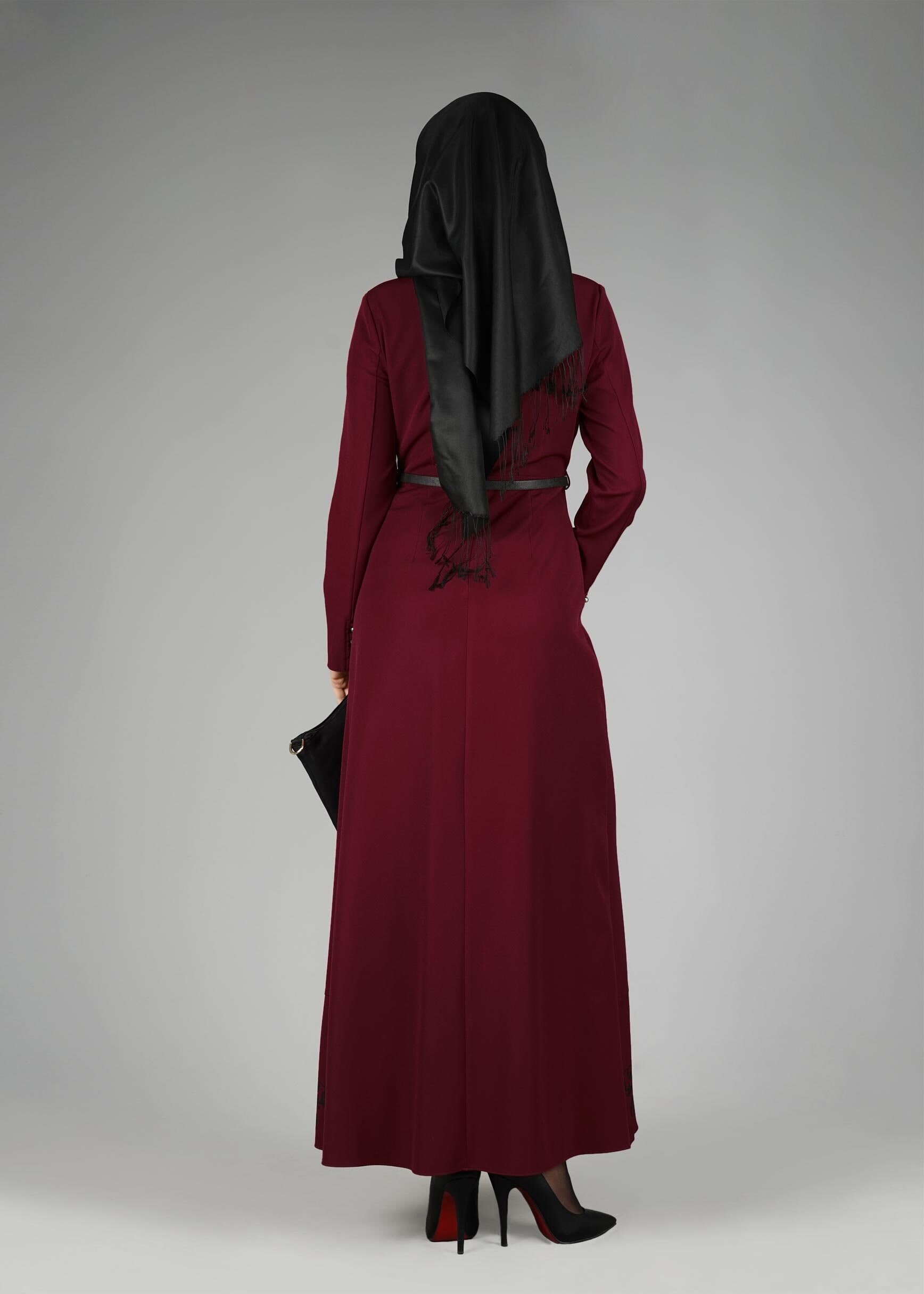 Tesettür giyim BORDO ETEK UCU DESENLİ ELBİSE 4963 