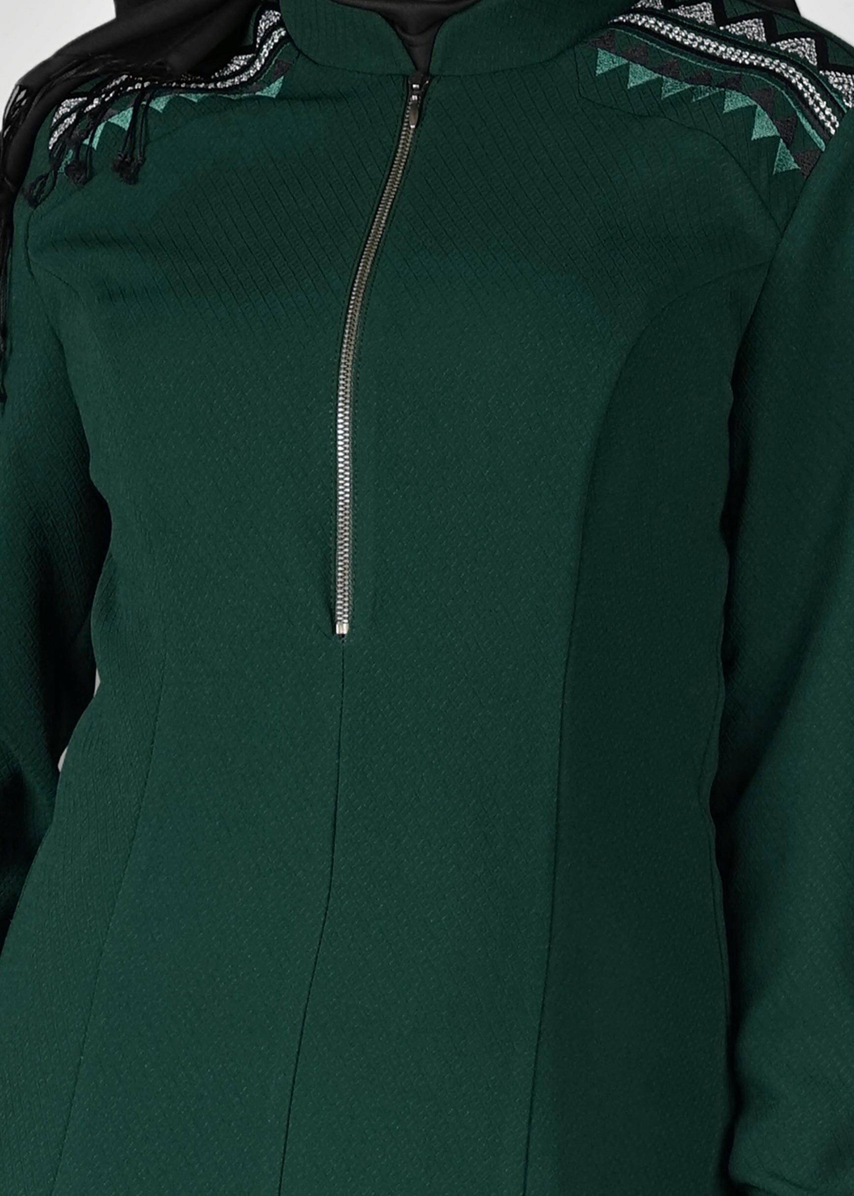 Tesettür giyim YEŞİL NAKIŞLI FERMUARLI ELBİSE 4966 