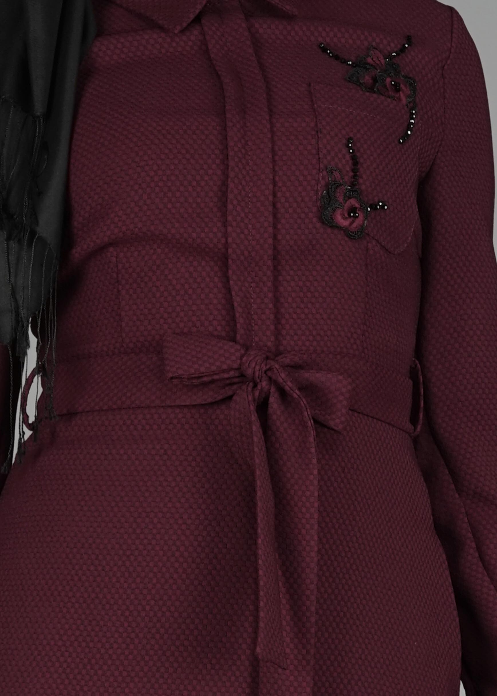 Tesettür giyim MÜRDÜM BELİ KUŞAKLI  ÜÇ BOYUTLU ÇİÇEK DETAYLI ELBİSE  4969 