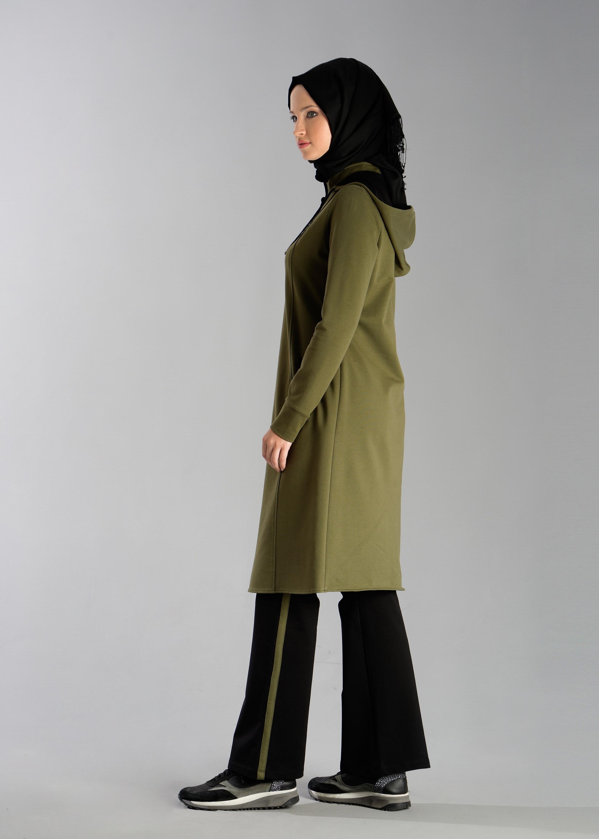 Tesettür giyim HAKİ 4863 EŞOFMAN TAKIMI