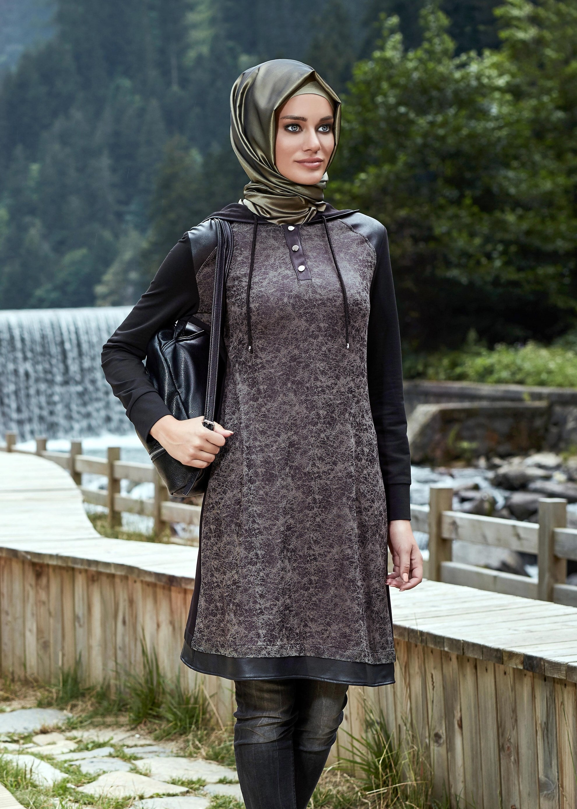 Tesettür giyim GRİ 4875 TUNİK