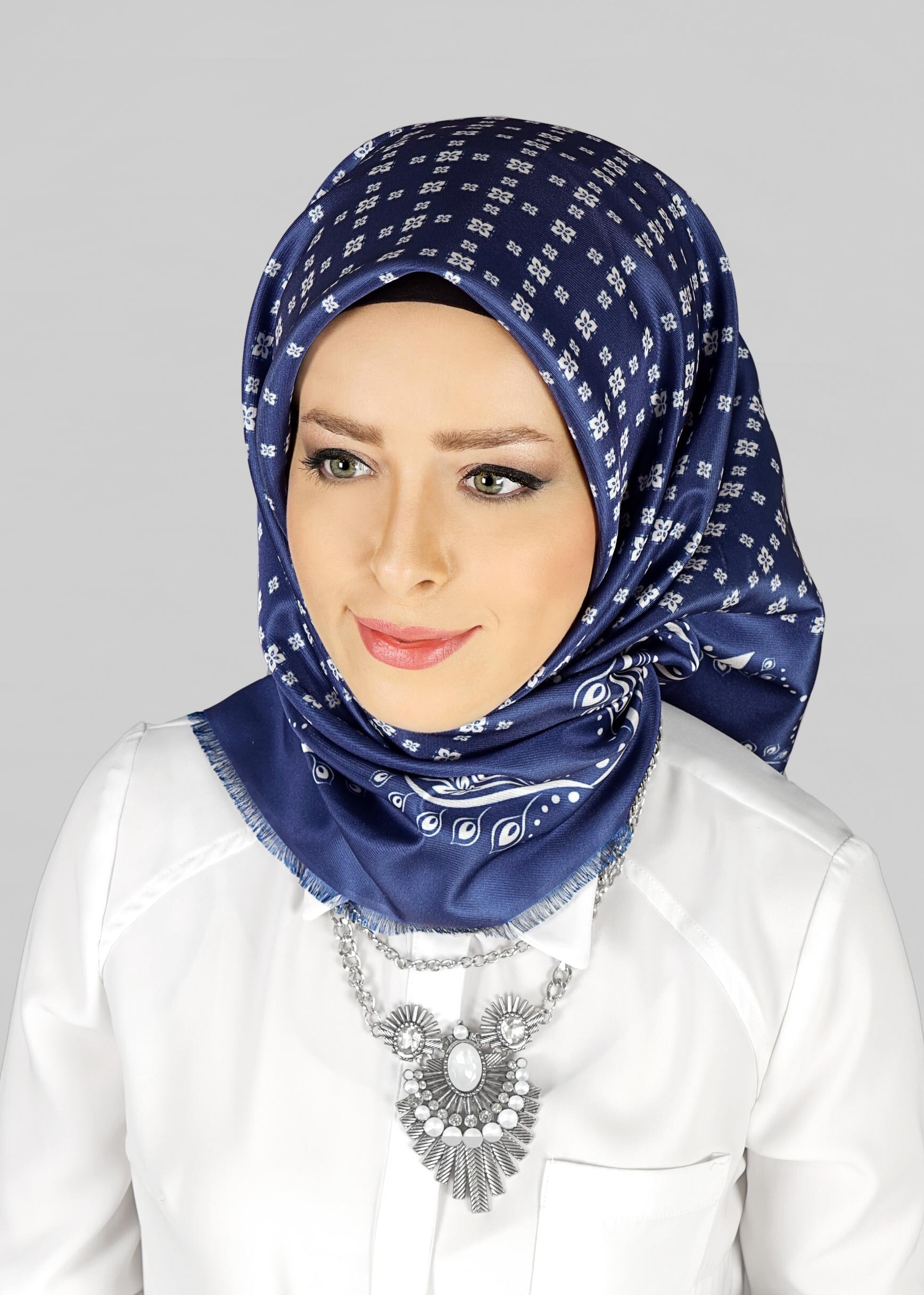 Tesettür giyim LACİVERT 9806 ALVİNA DİJİTAL TAFTA ESARP