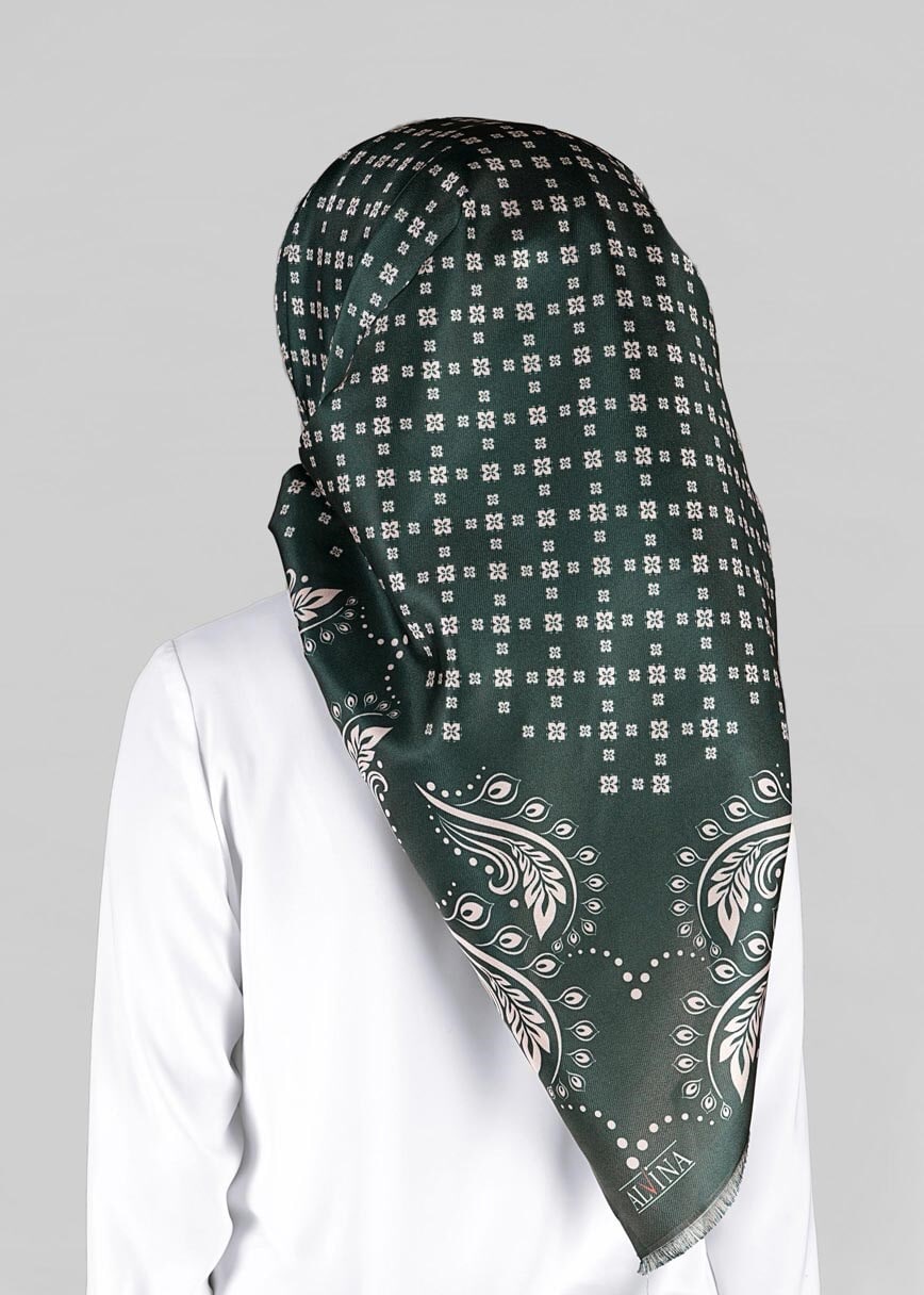 Tesettür giyim YEŞİL 9806 ALVİNA DİJİTAL TAFTA ESARP