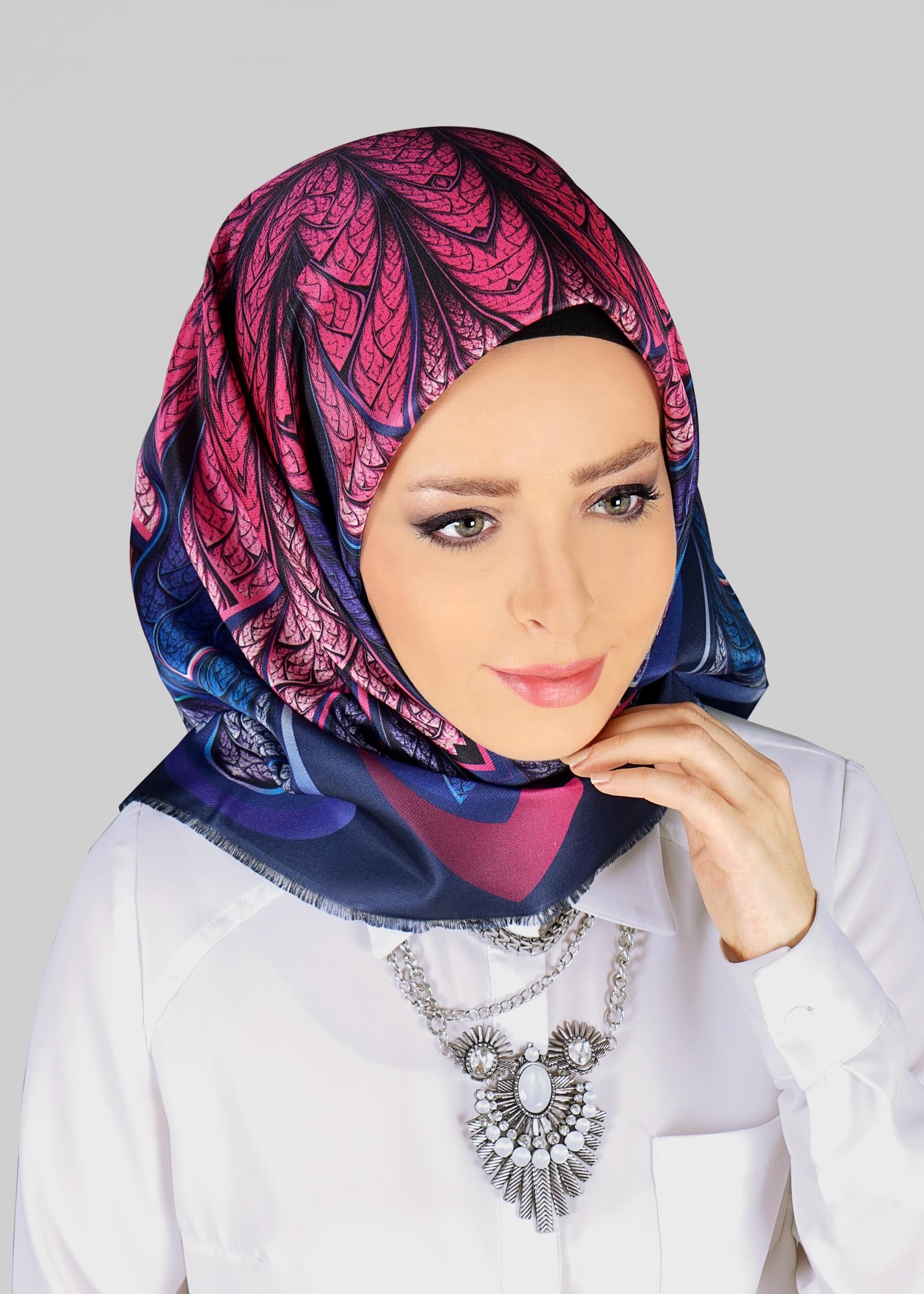 Tesettür giyim LACİVERT 9808 ALVİNA DİJİTAL TAFTA ESARP