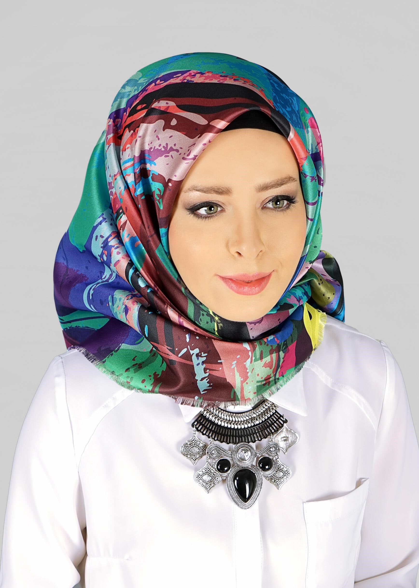 Tesettür giyim YEŞİL 9812 ALVİNA DİJİTAL TAFTA ESARP