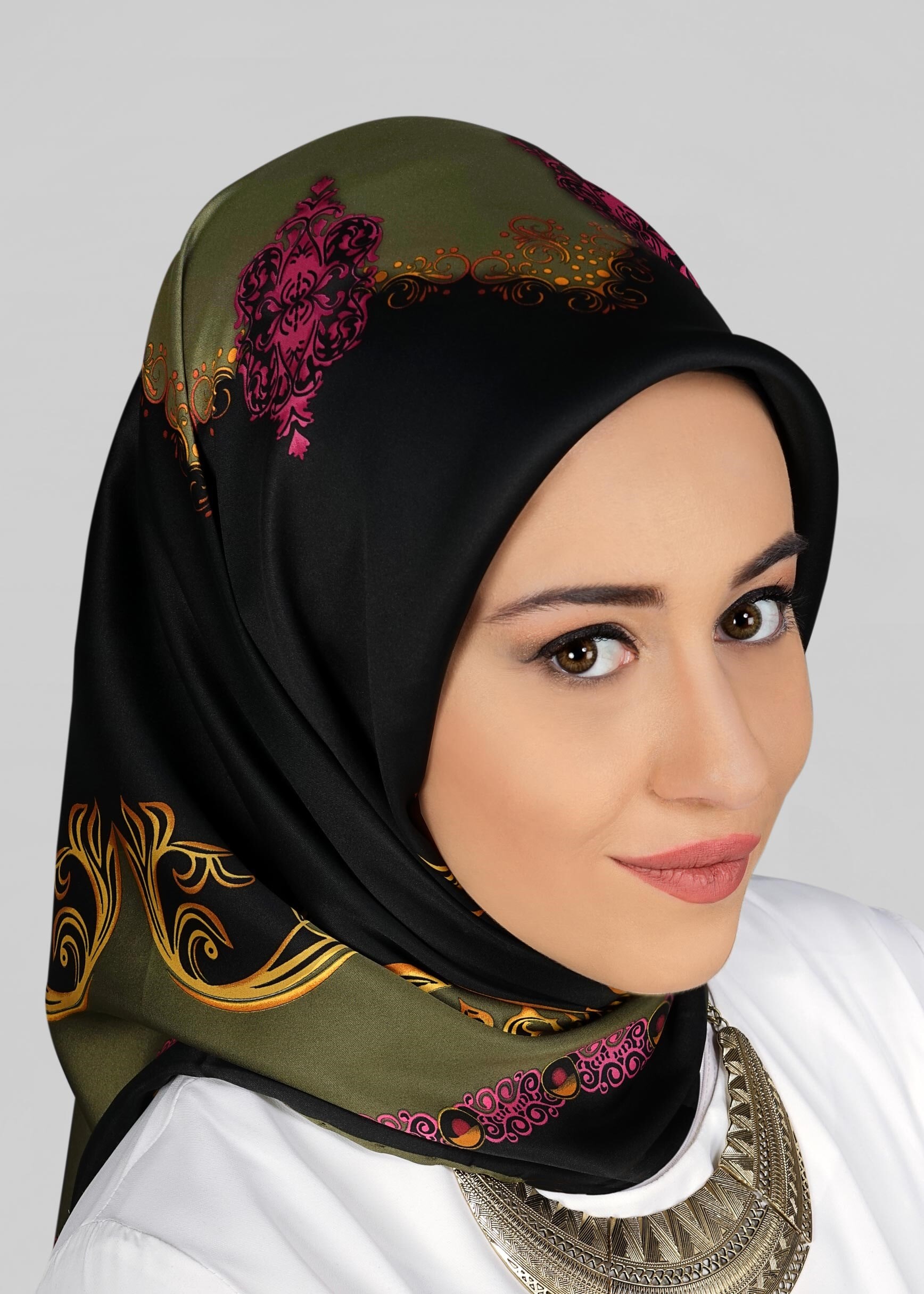 Tesettür giyim SİYAH 11295 ALVİNA DESENLİ EŞARP