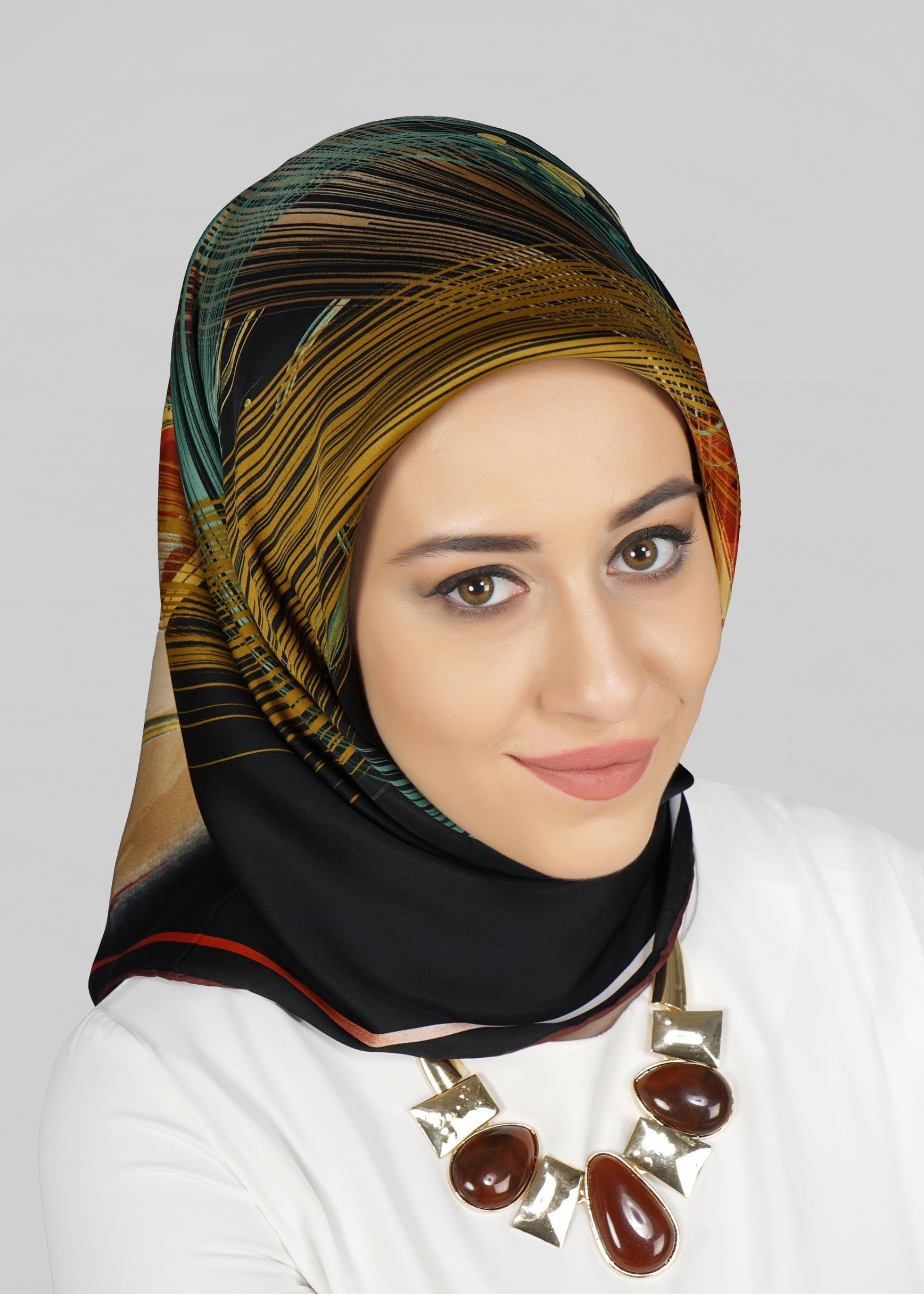 Tesettür giyim SİYAH 12768 ALVİNA DESENLİ EŞARP