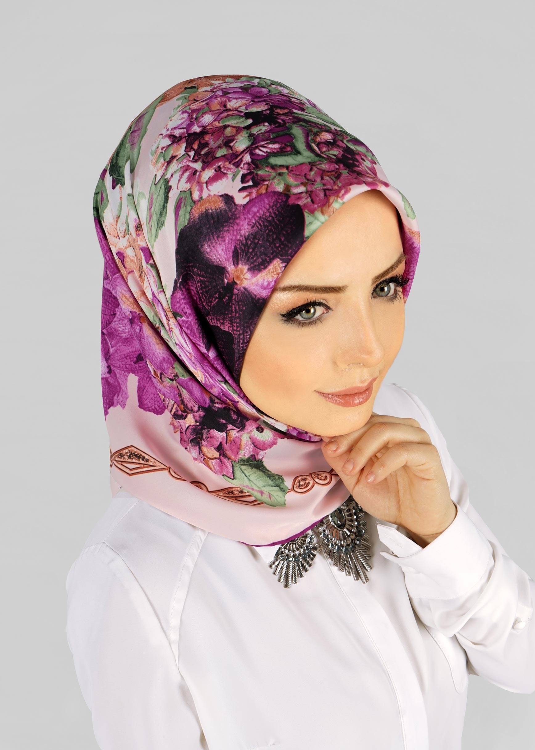 Tesettür giyim PUDRA 12769 ALVİNA DESENLİ EŞARP