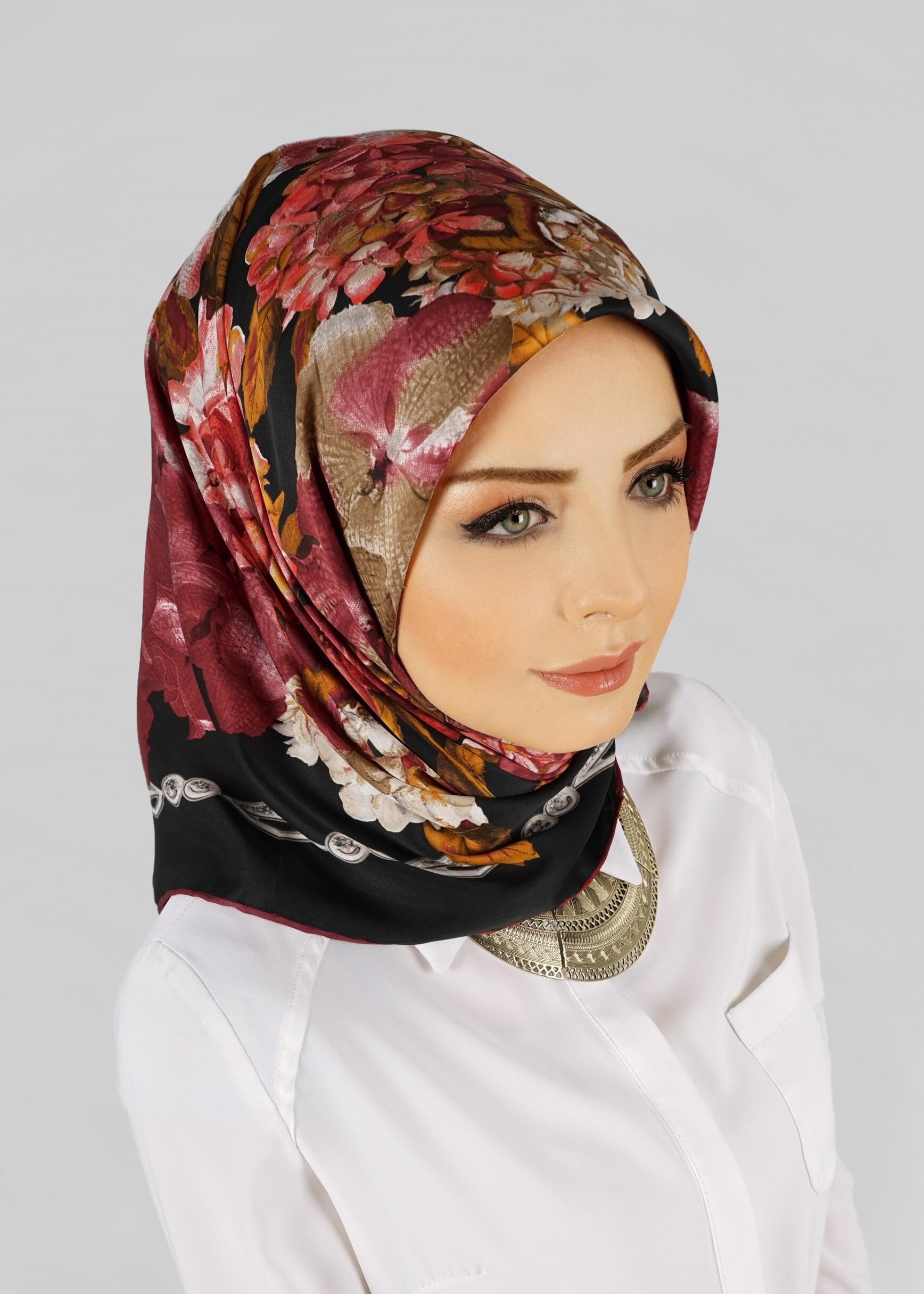 Tesettür giyim SİYAH 12769 ALVİNA DESENLİ EŞARP