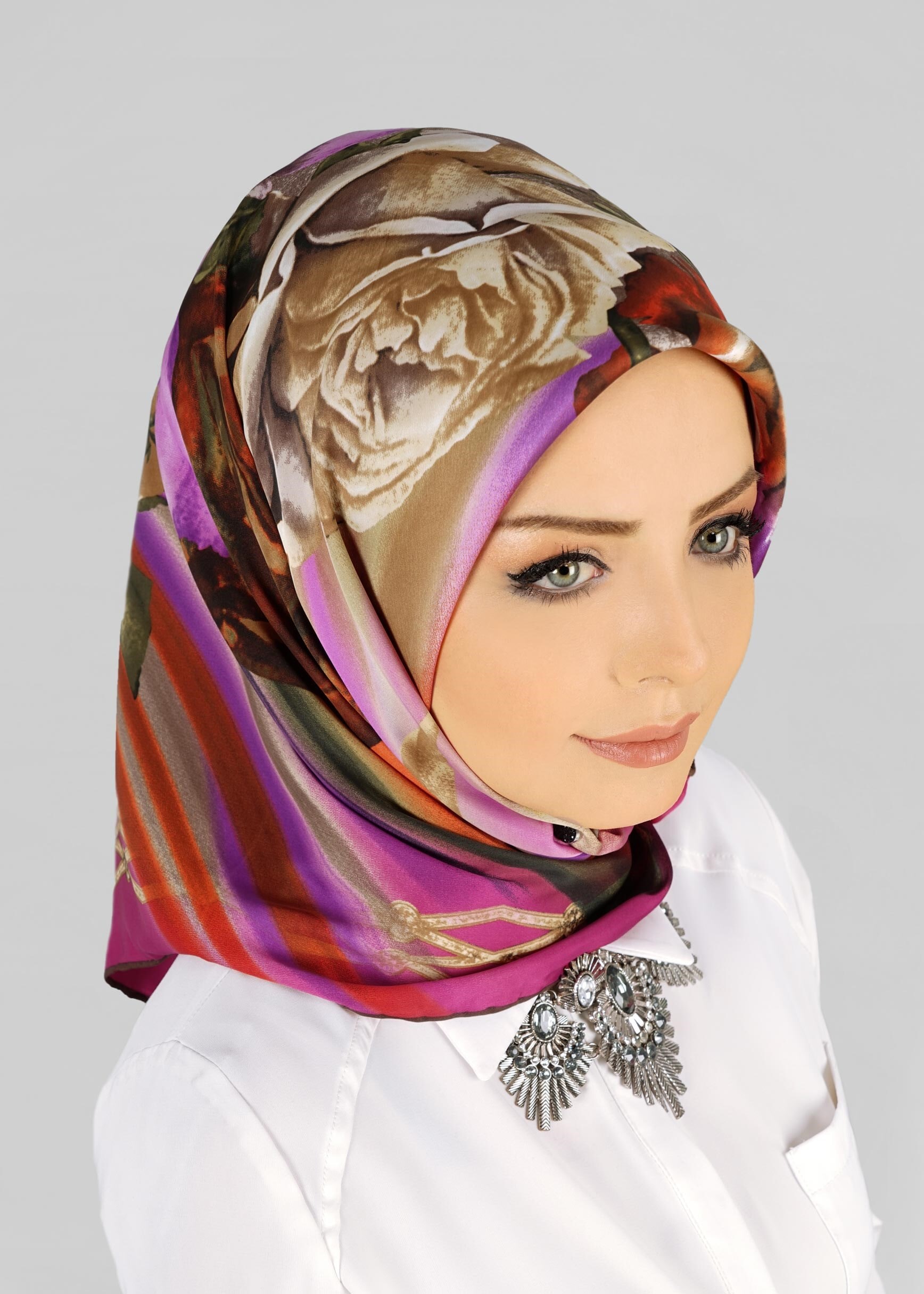 Tesettür giyim FUŞYA 12770 ALVİNA DESENLİ EŞARP