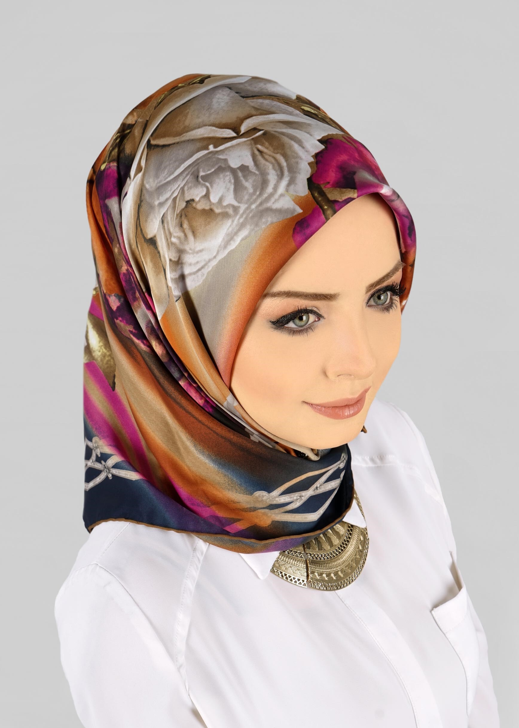 Tesettür giyim LACİVERT 12770 ALVİNA DESENLİ EŞARP