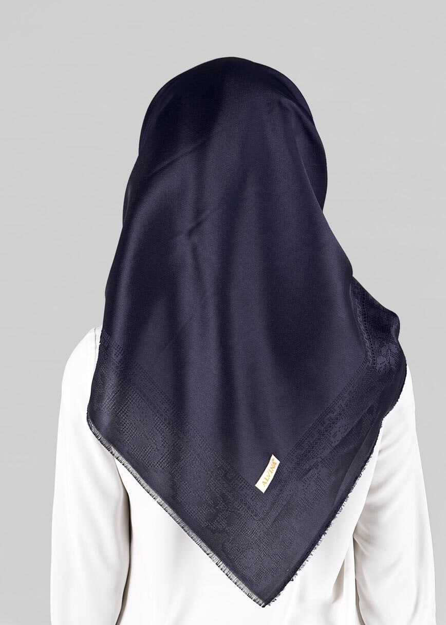 Tesettür giyim LACİVERT 9815-1 ALVİNA DANTEL DESENLİ ESARP