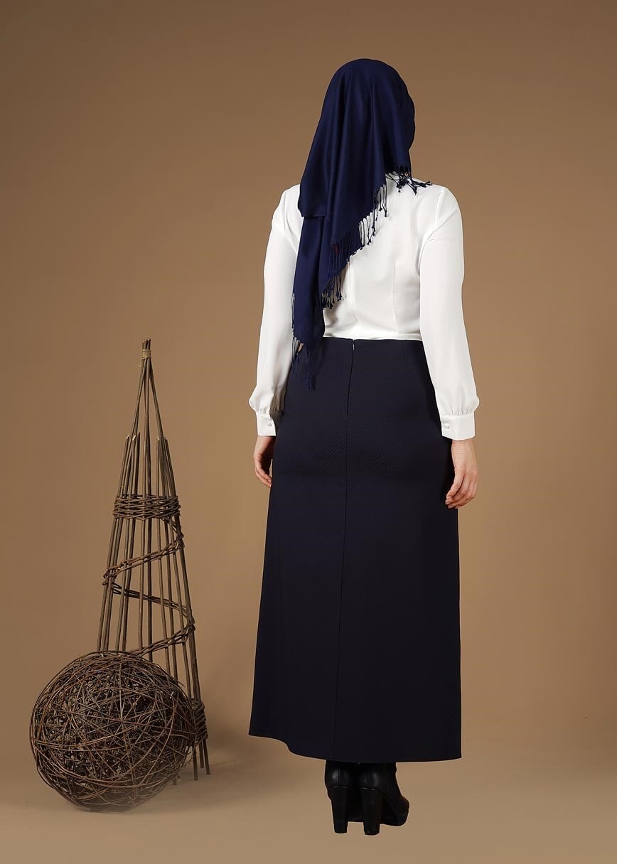 Tesettür giyim LACİVERT AKSESUARLI KLASİK ETEK 6898