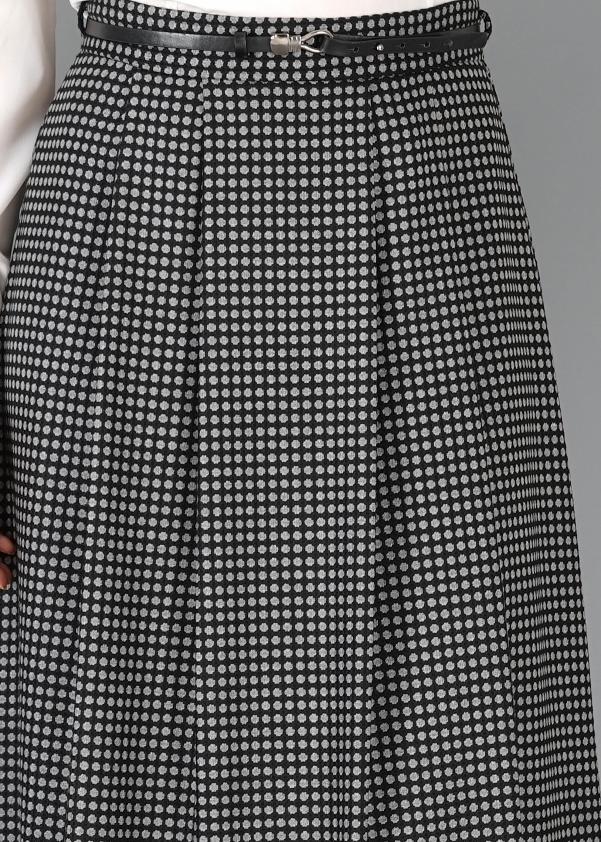 Tesettür giyim GRİ PUANTİYE DESENLİ KLOŞ ETEK 6920