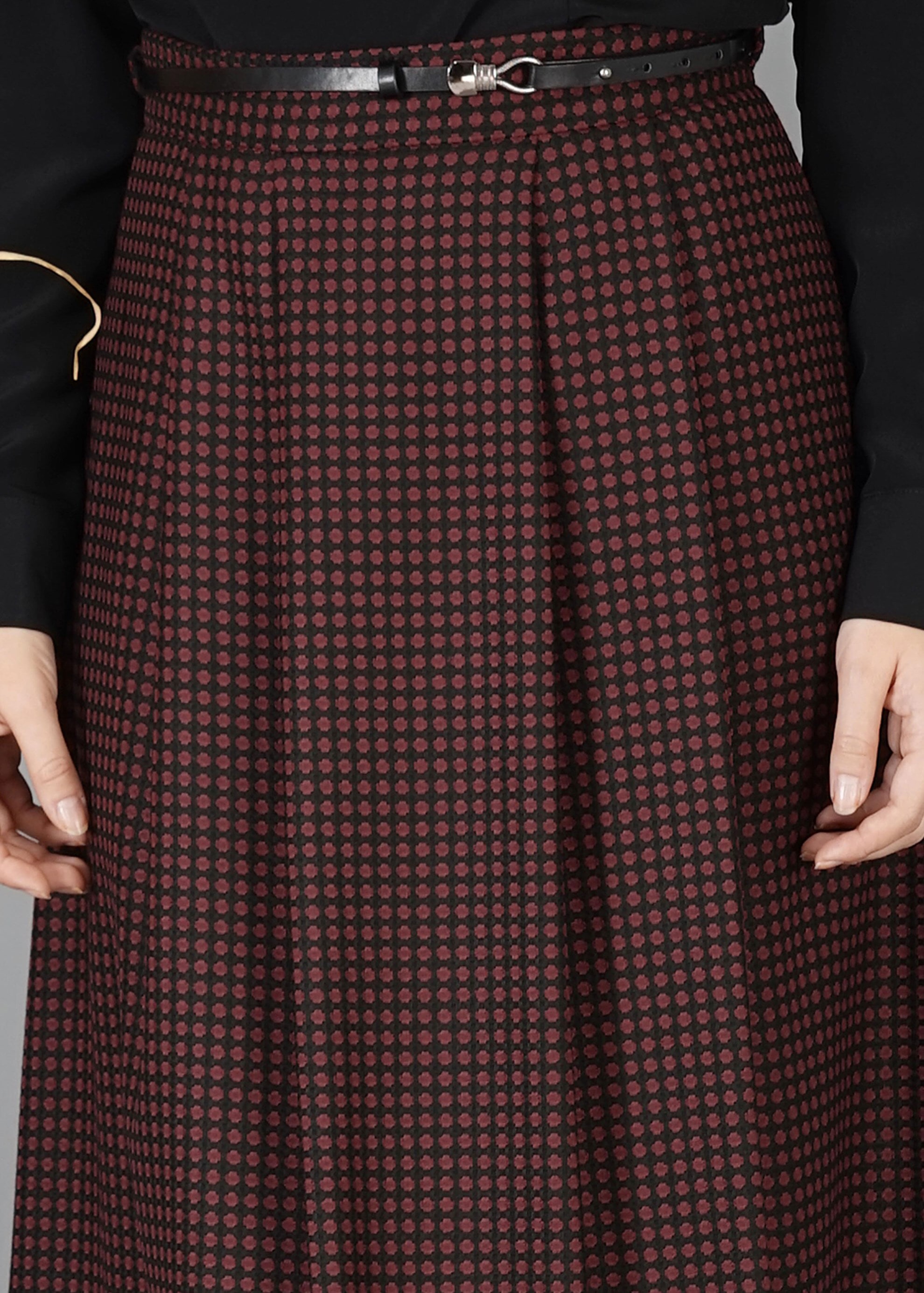 Tesettür giyim MÜRDÜM PUANTİYE DESENLİ KLOŞ ETEK 6920