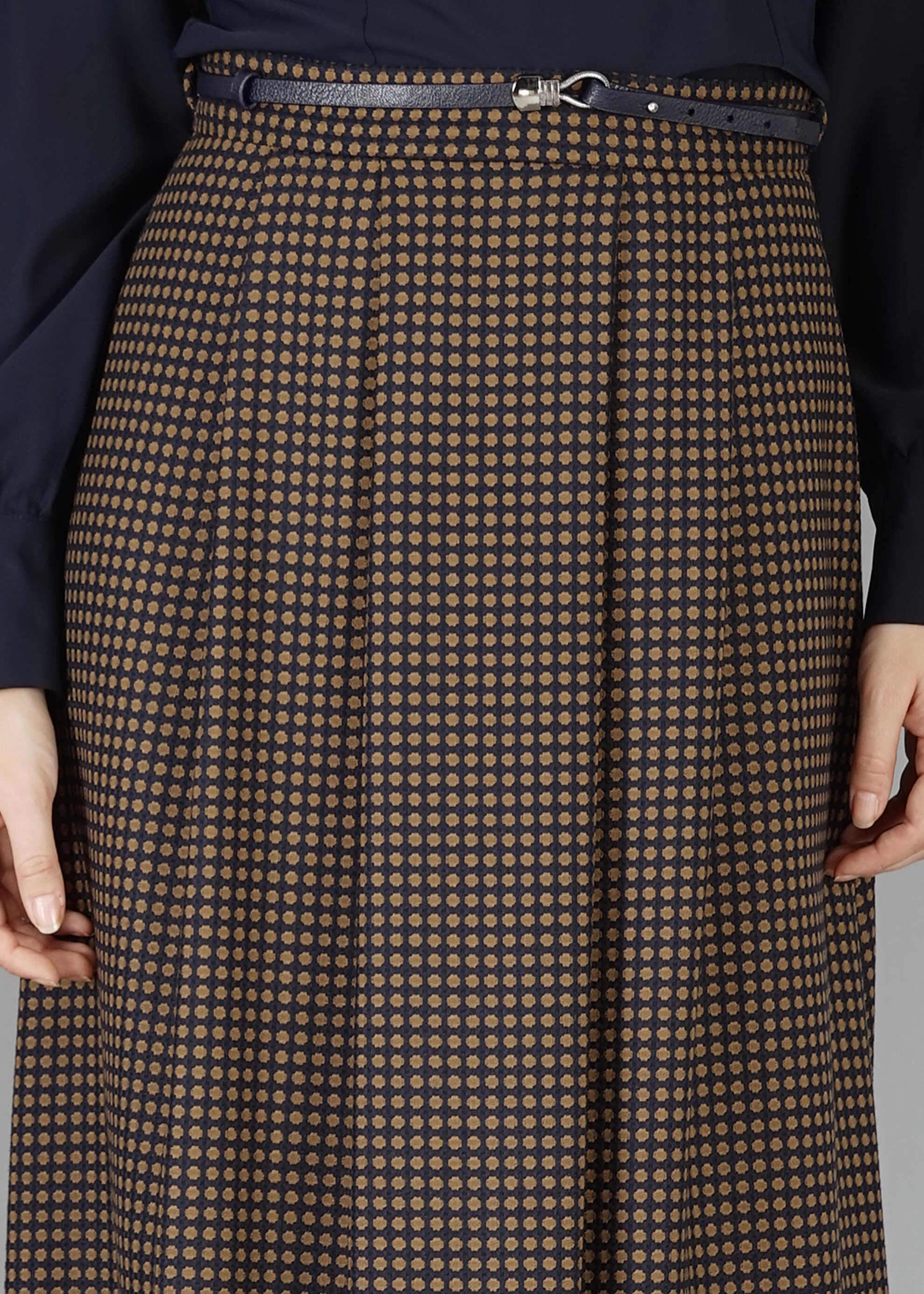 Tesettür giyim KAHVE PUANTİYE DESENLİ KLOŞ ETEK 6920