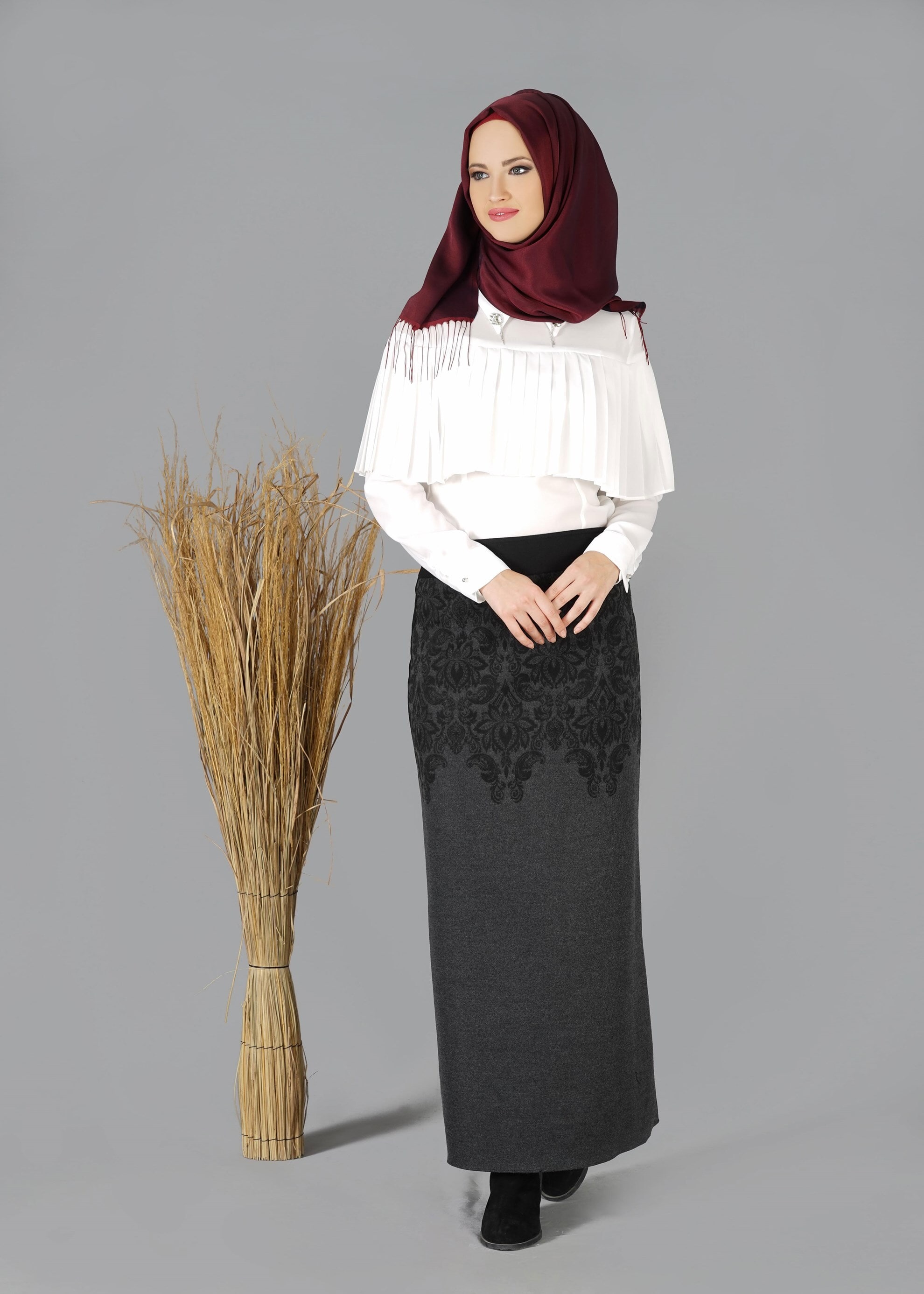 Tesettür giyim GRİ DESENLİ KLASİK KESİM ETEK 6922