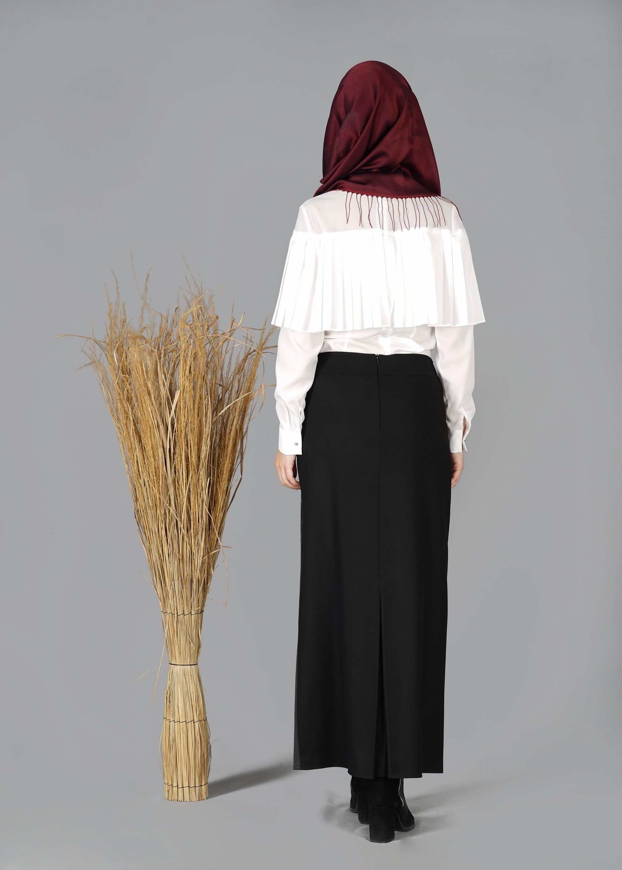 Tesettür giyim GRİ DESENLİ KLASİK KESİM ETEK 6922