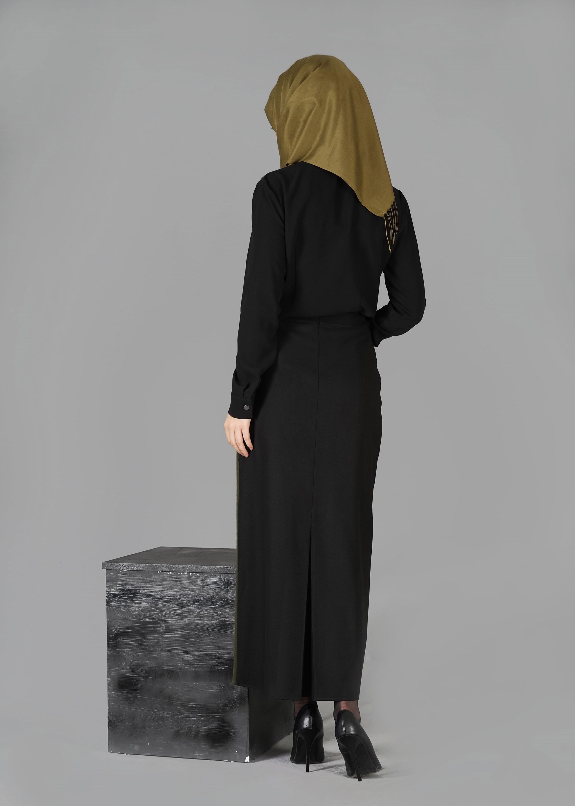 Tesettür giyim HAKİ DESENLİ KLASİK KESİM ETEK 6922