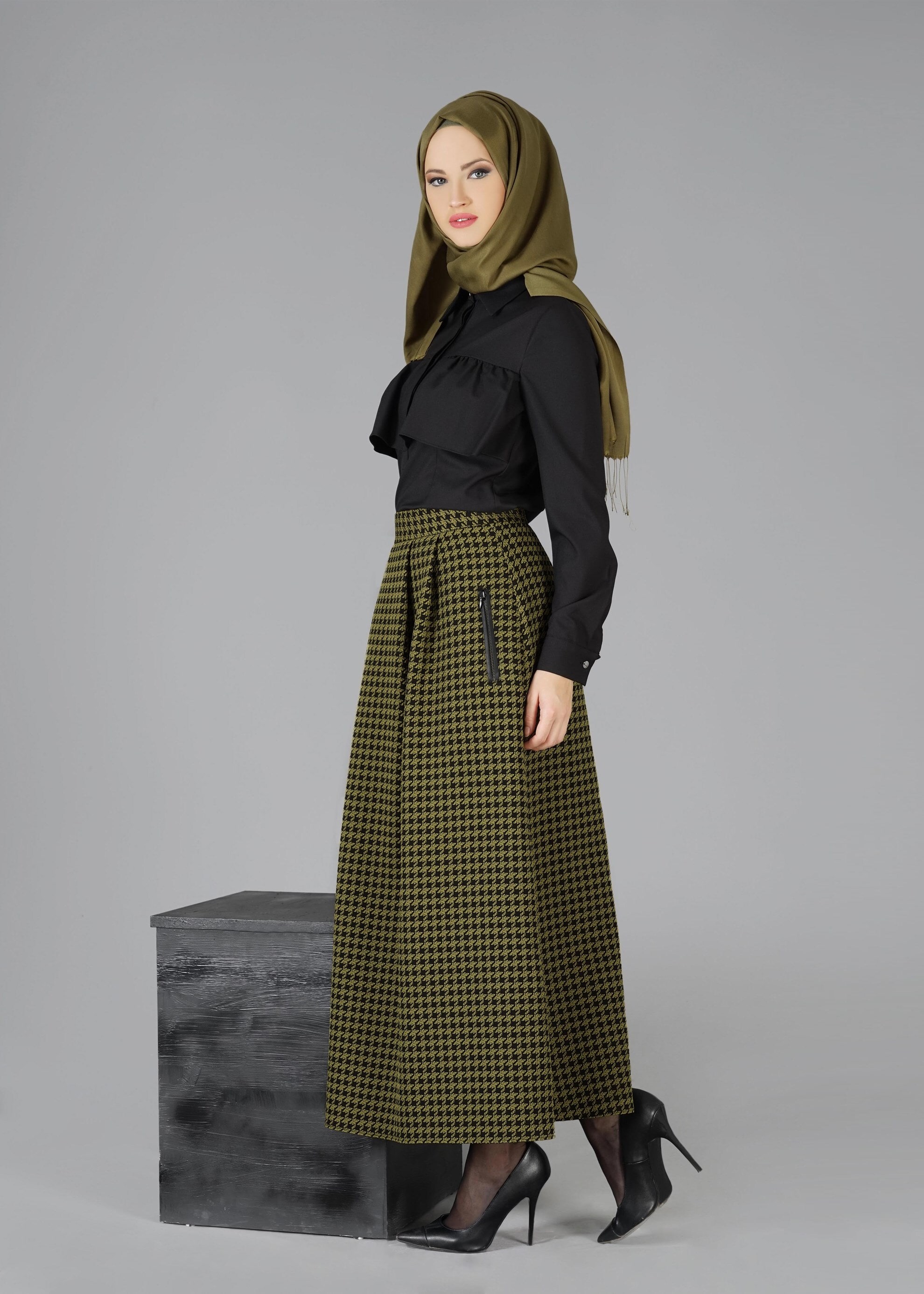 Tesettür giyim YEŞİL 6925 ETEK